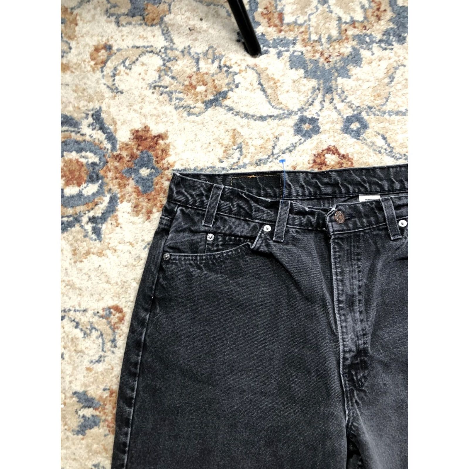 Levi's VINTAGE Levi's 550 Bermuda Shorts Mens 38 Black Denim Relaxed Fit 90s USA Charcoal Wash Size US 38 / EU 54 - 2 Thumbnail