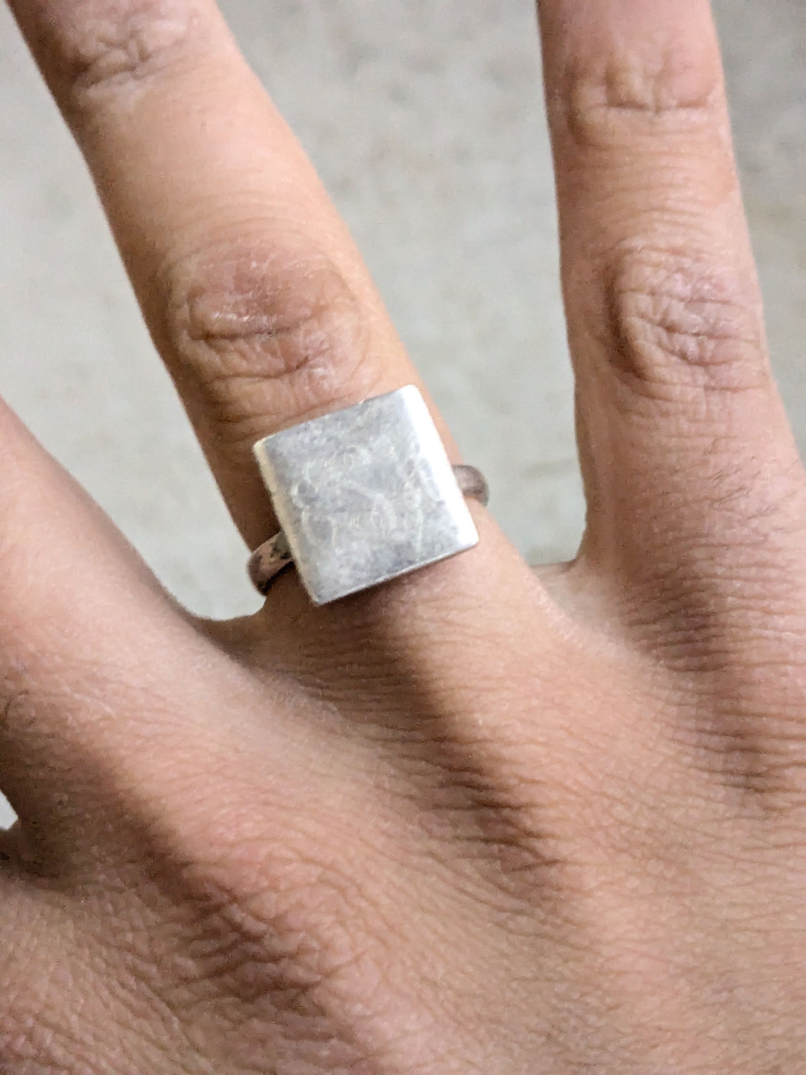 Vintage Vintage Sterling Silver Signet Ring Square Engraved Antique Size ONE SIZE - 11 Thumbnail