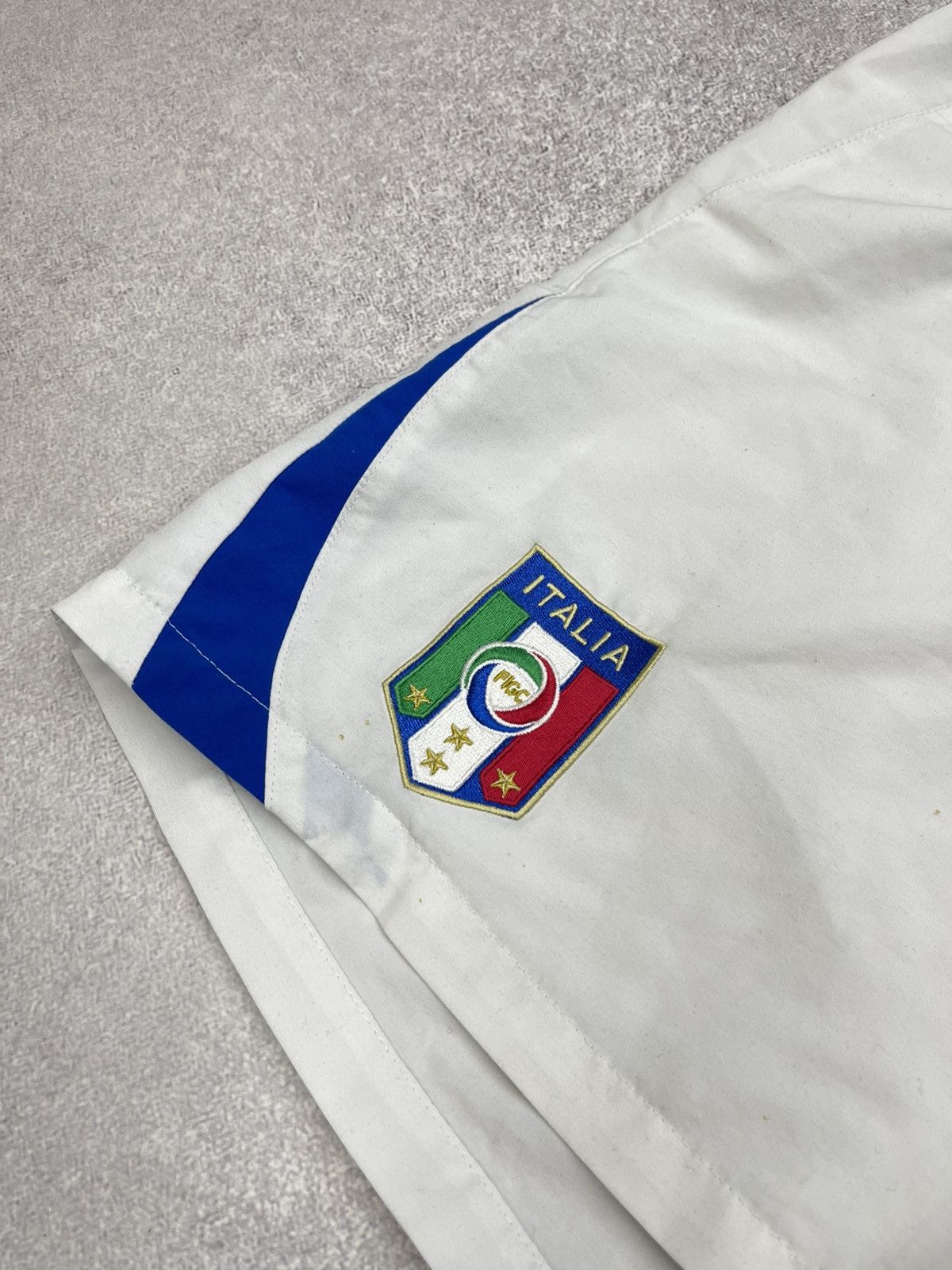 Puma Vintage Puma Italy National Team Football Shorts Y2K Size US 32 / EU 48 - 4 Thumbnail