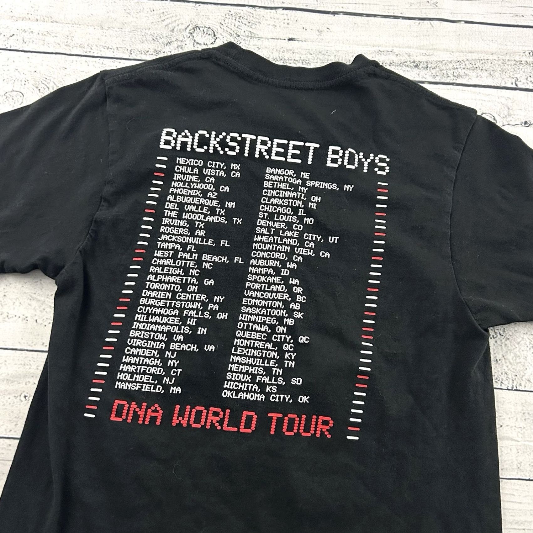 Vintage Backstreet Boys DNA World Tour Short Sleeve T Shirt Men's Small Black Size US S / EU 44-46 / 1 - 5 Thumbnail