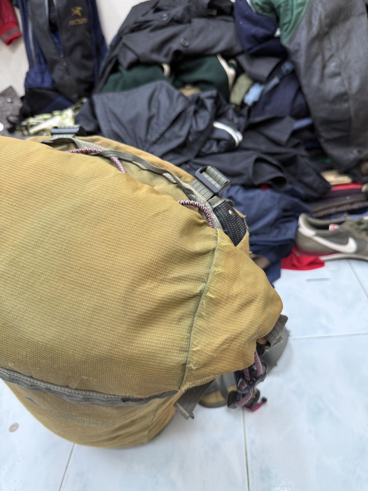 Klattermusen 🔥🔥🔥ARCHIVE KLATTERMUSEN RATATOSK 30 BAGPACK Size ONE SIZE - 7 Thumbnail