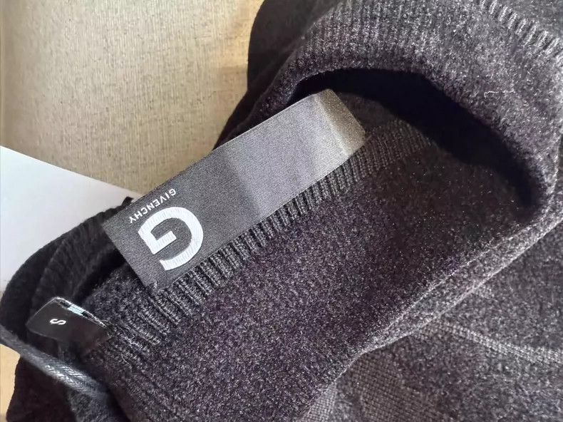 Givenchy Givenchy Cashmere wool sweater Size US M / EU 48-50 / 2 - 2 Thumbnail