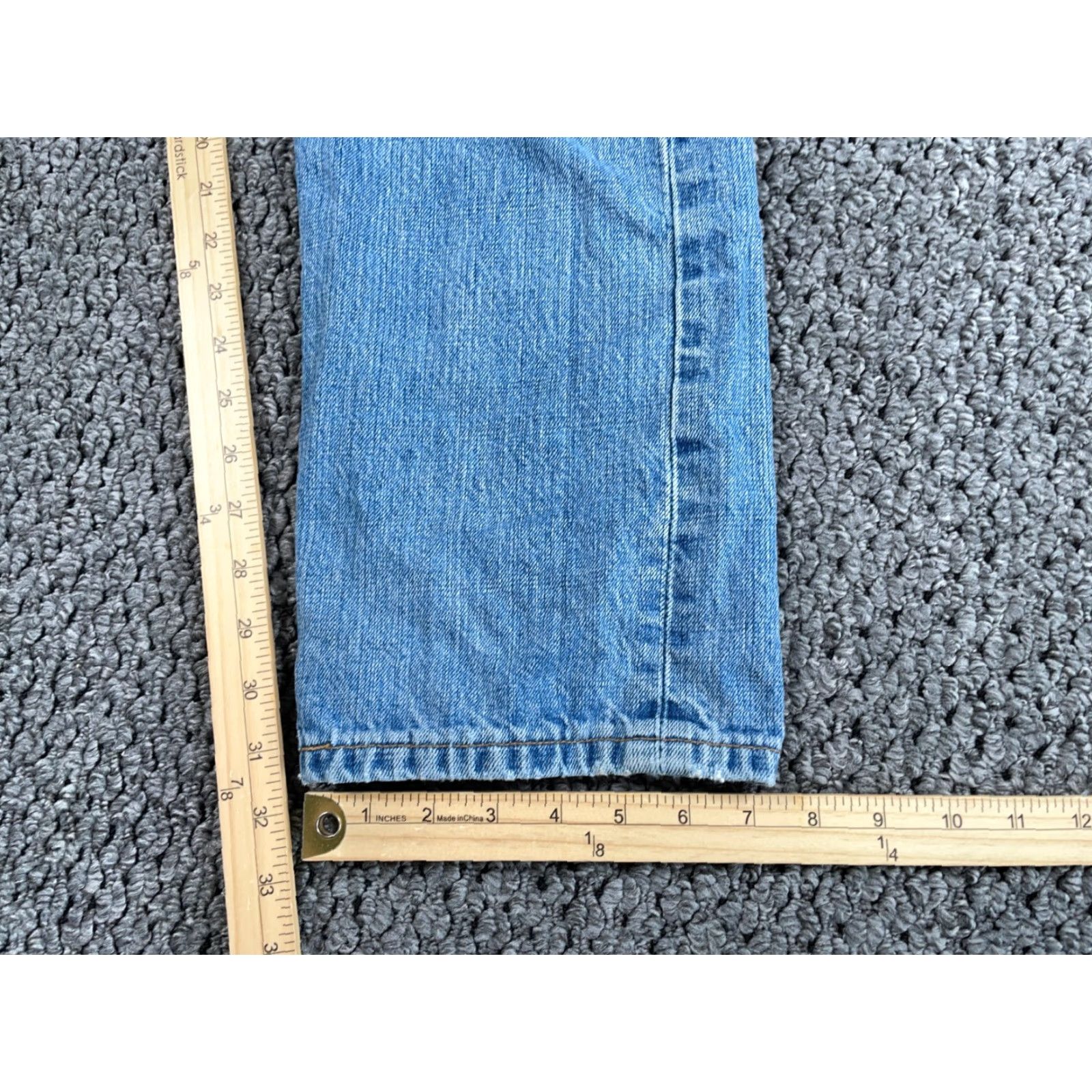 Levi's VINTAGE Levi's 501 XX Jeans Men's 32 x 31 Blue Denim Button Fly 2003 90s Classic Straight Jeans Mens Size US 32 / EU 48 - 6 Thumbnail