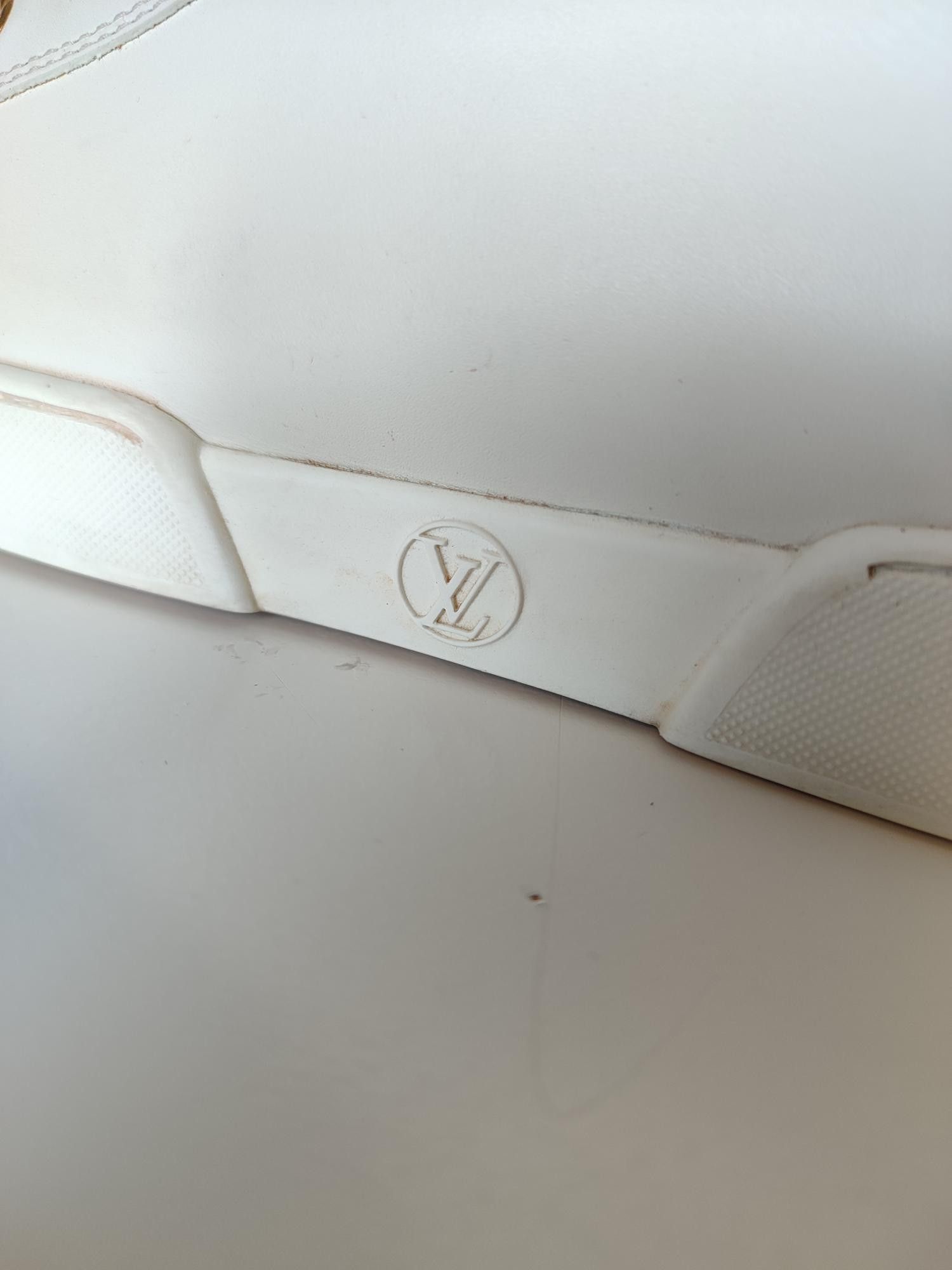 Louis Vuitton BASKETS LOUIS VUITTON STELLAR HIGHTOP Size US 6 / IT 36 - 11 Thumbnail