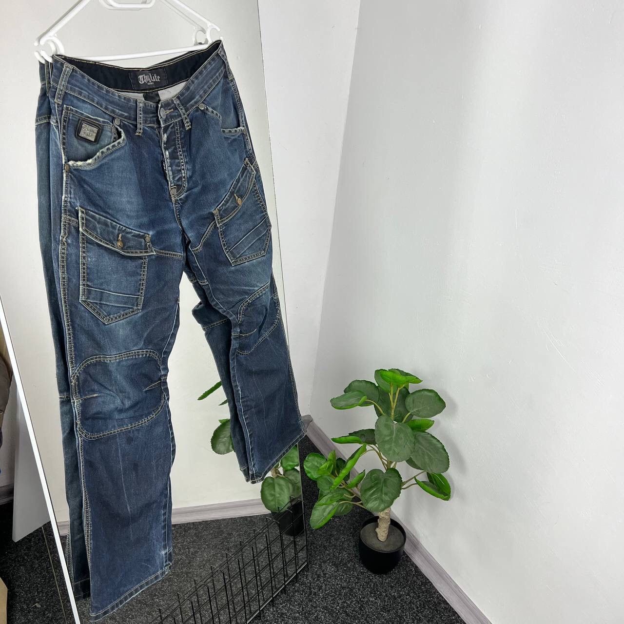 Japanese Brand Rap Pants Thug Life 2 PAC Vintage Double Knee Size US 32 / EU 48 - 1 Thumbnail