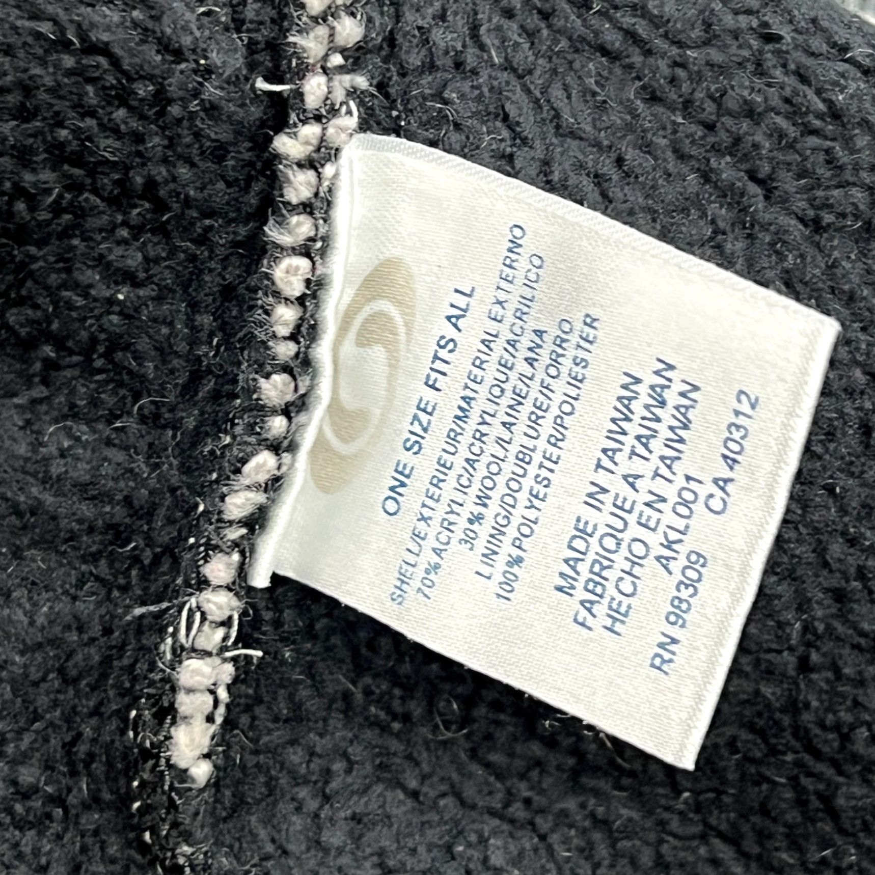 Salomon VINTAGE Salomon Beanie Hat One Size Wool Blend Gray Insulated Outdoor Sport Mens Womens Unisex Adults Beanie Thermal Insulated Hat Size ONE SIZE - 4 Thumbnail