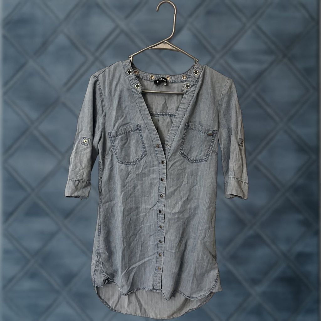 Bebe Bebe Shirt Dress Sz S Chambray Denim Blue Roll Tab Sleeve Pockets Tie Waist Button Size S / US 4 / IT 40 - 1 Thumbnail