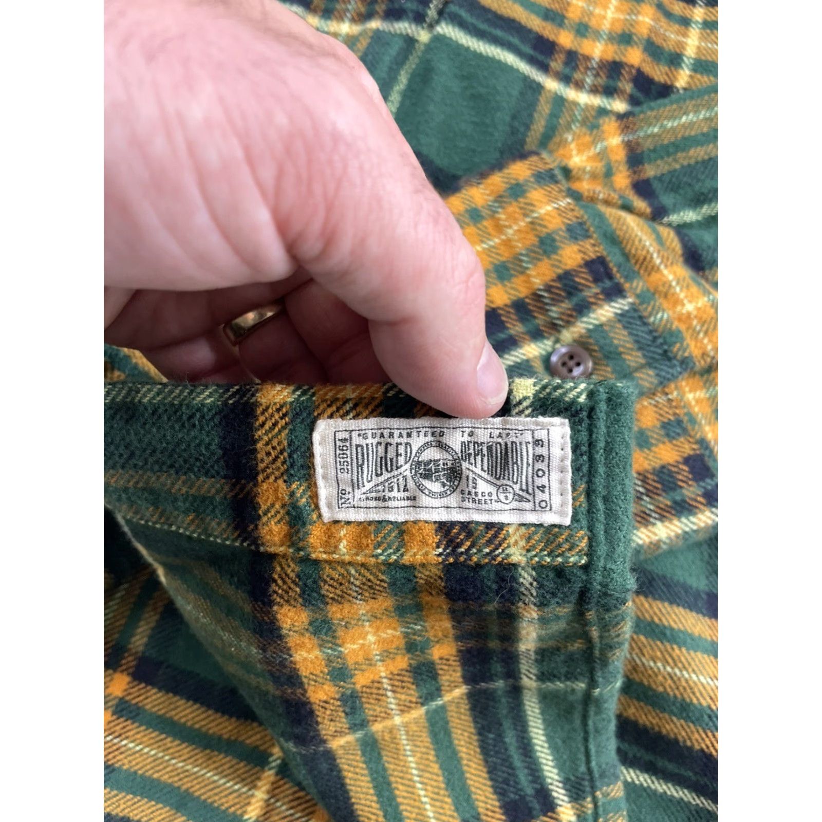 Vintage LL Bean Signature Organic Cotton Flannel Shirt Plaid Button Down Men’s XXL Casual Workwear Travel Shirt Size US XXL / EU 58 / 5 - 4 Thumbnail