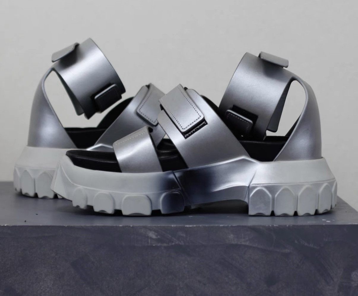 Rick Owens Rick Owens Gradient Silver Platform Tank Sole Sandals Size US 7 / IT 37 - 5 Thumbnail