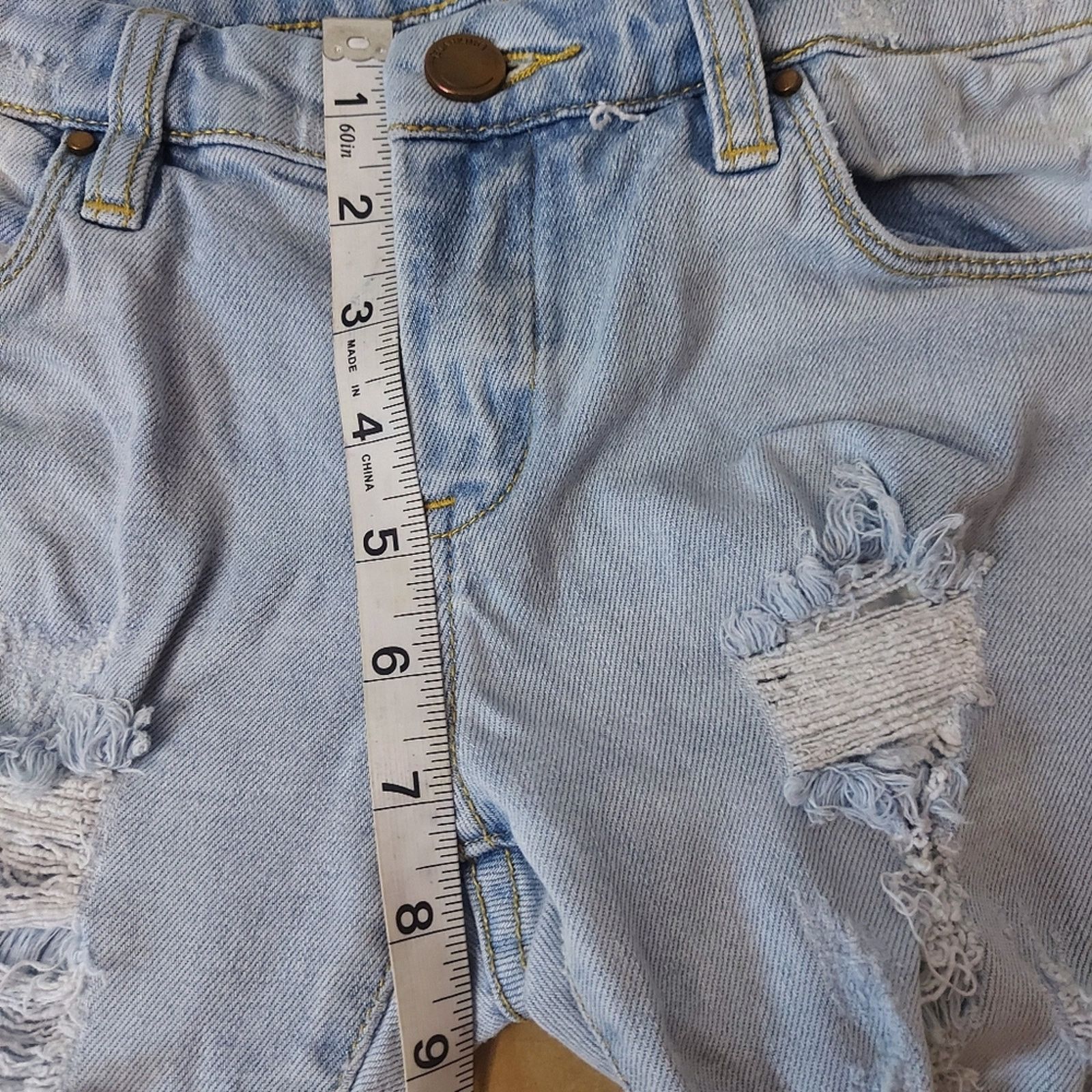 BLANKNYC BLANK NYC Light Wash Distressed Skinny Denim Jean No Size Size 30" / US 8 / IT 44 - 6 Thumbnail
