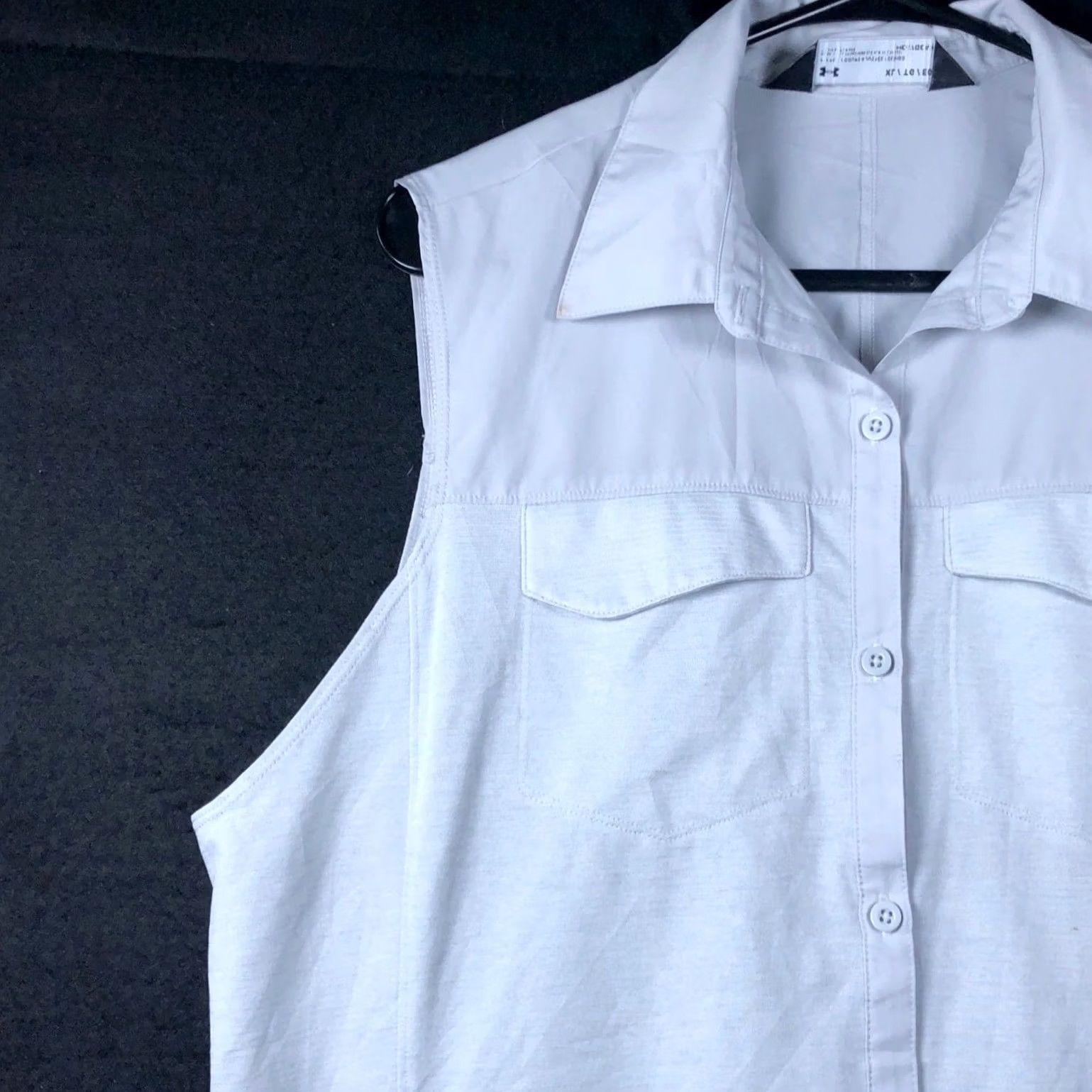 Under Armour Under Armour Womens Blouse White Fitted Heat Gear Sleeveless Button Down XL Size XL / US 12-14 / IT 48-50 - 4 Thumbnail