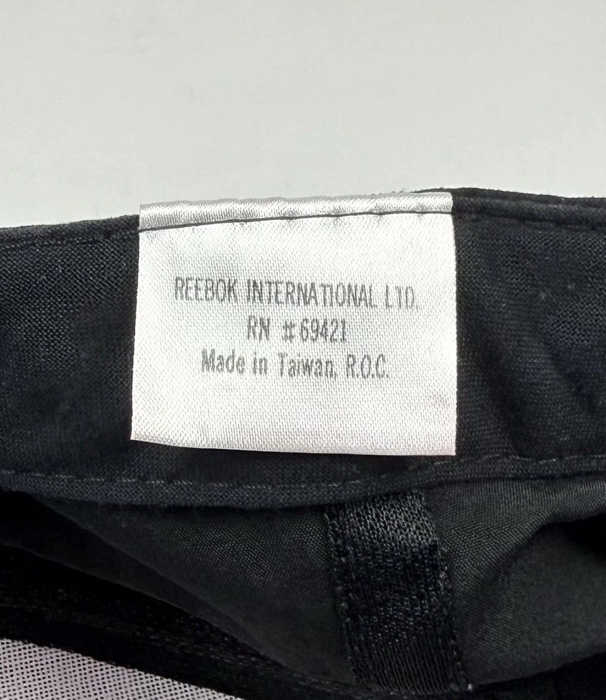 Reebok Vintage Reebok Black Top Dr Dre Hat Cap Logo Made in Taiwan Size ONE SIZE - 11 Thumbnail