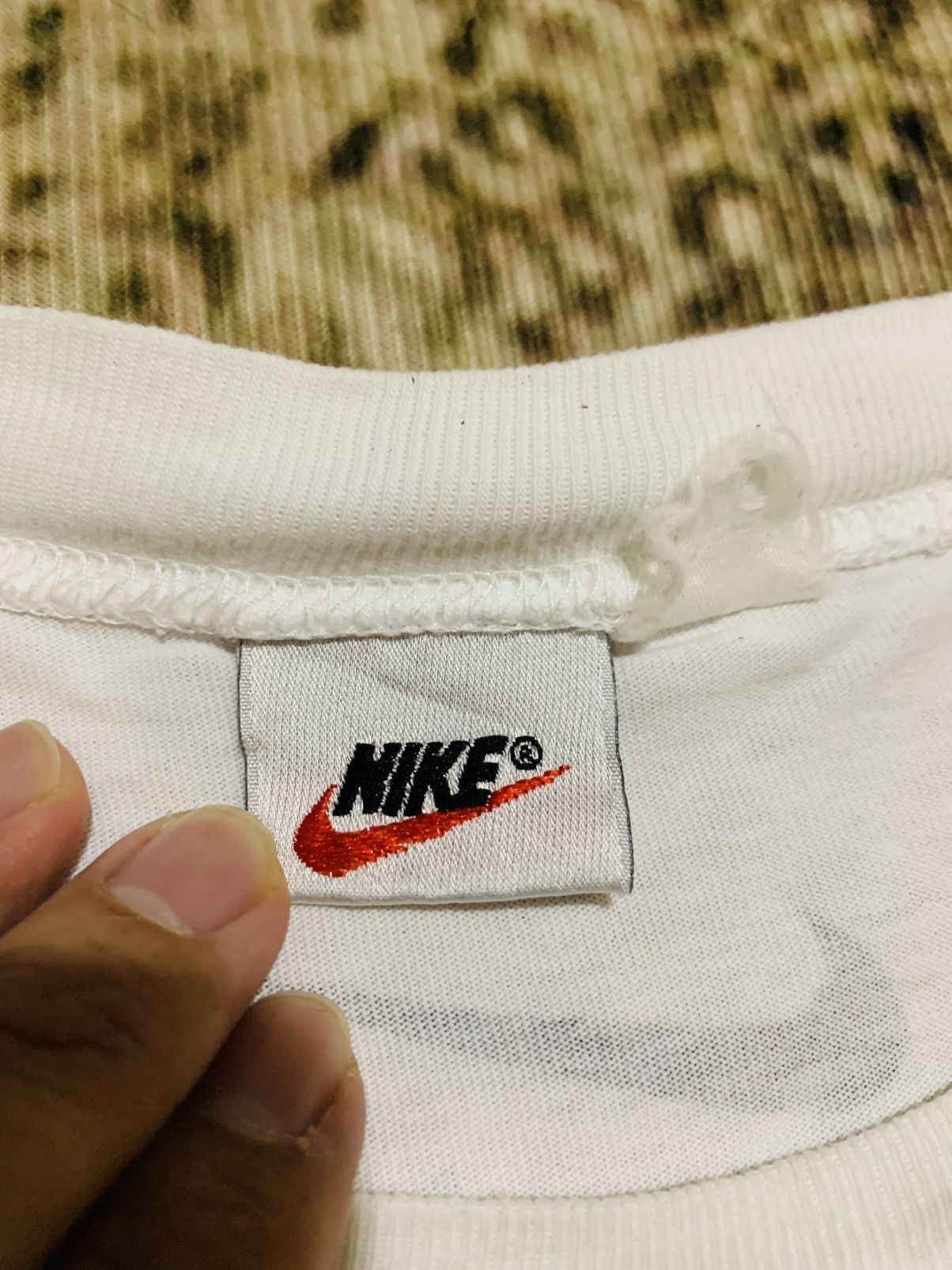 Nike LAST DROP#Vintage Nike Court Big Logo Single Stitch Size US L / EU 52-54 / 3 - 3 Thumbnail