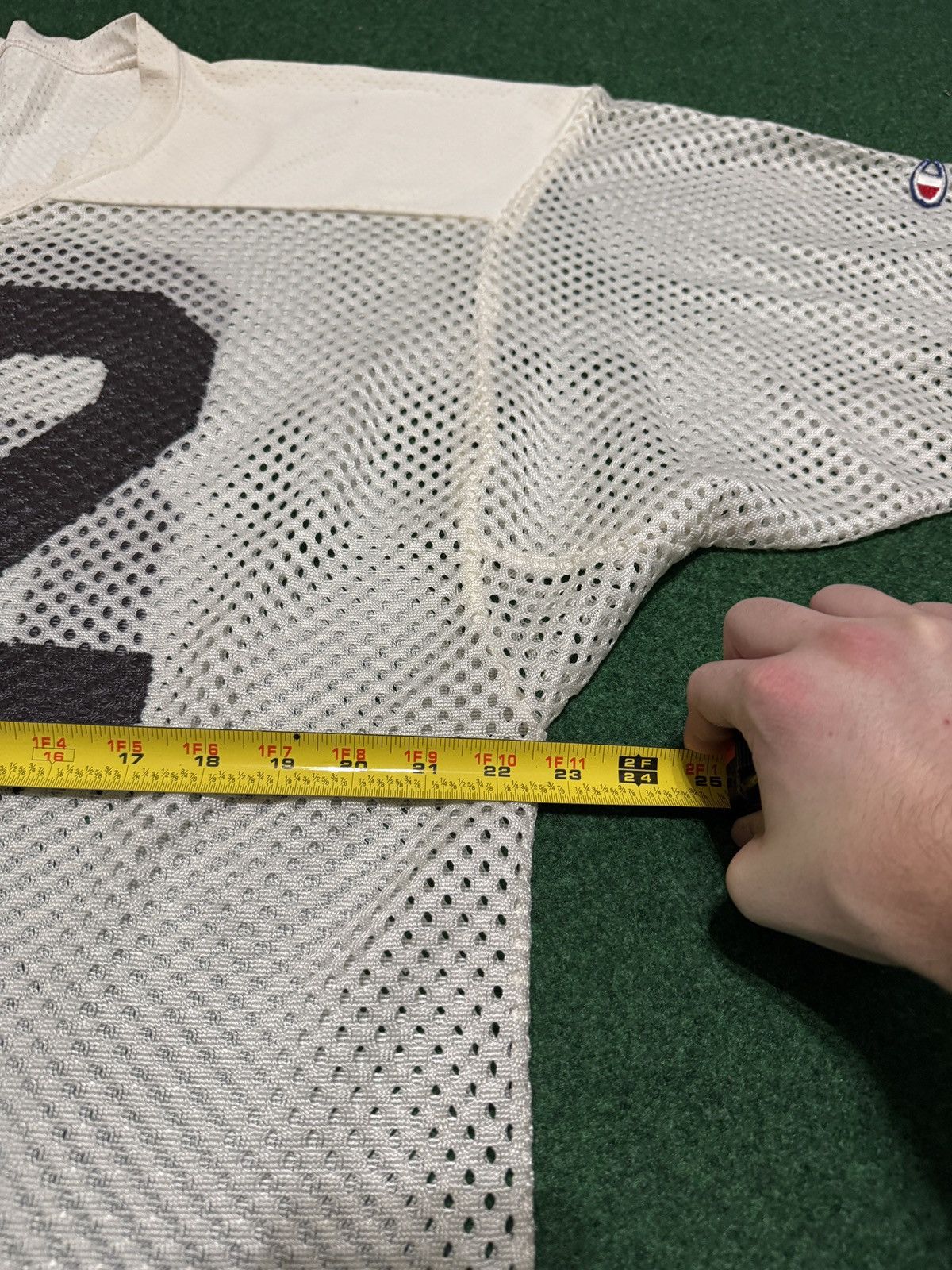 Champion Vintage 70s 80s Champion Football #82 White XL Mesh Jersey Size US XL / EU 56 / 4 - 4 Thumbnail