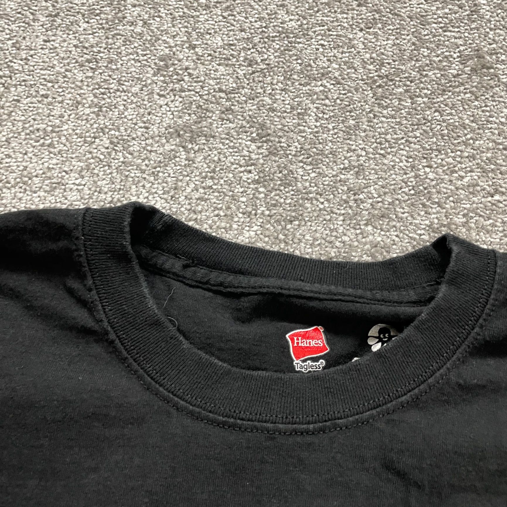 Hanes Hanes TAGLESS Long Sleeve Tee Unisex M Black Graphic Cancer Awareness Shirt Vintage: No Size US M / EU 48-50 / 2 - 3 Thumbnail