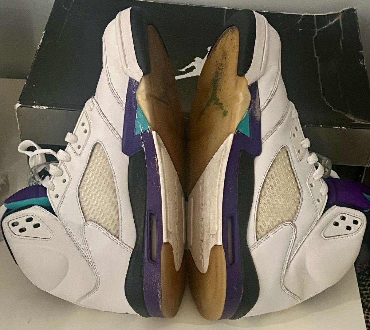 Jordan Brand Authentic Air Jordan 5 V Retro Grape sneakers 2006 release Size US 10 / EU 43 - 2 Thumbnail