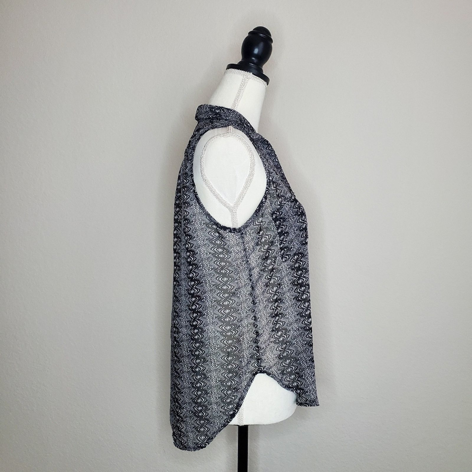 Other Lily White Sheer Patterned Tank Top Medium Size S / US 4 / IT 40 - 2 Thumbnail