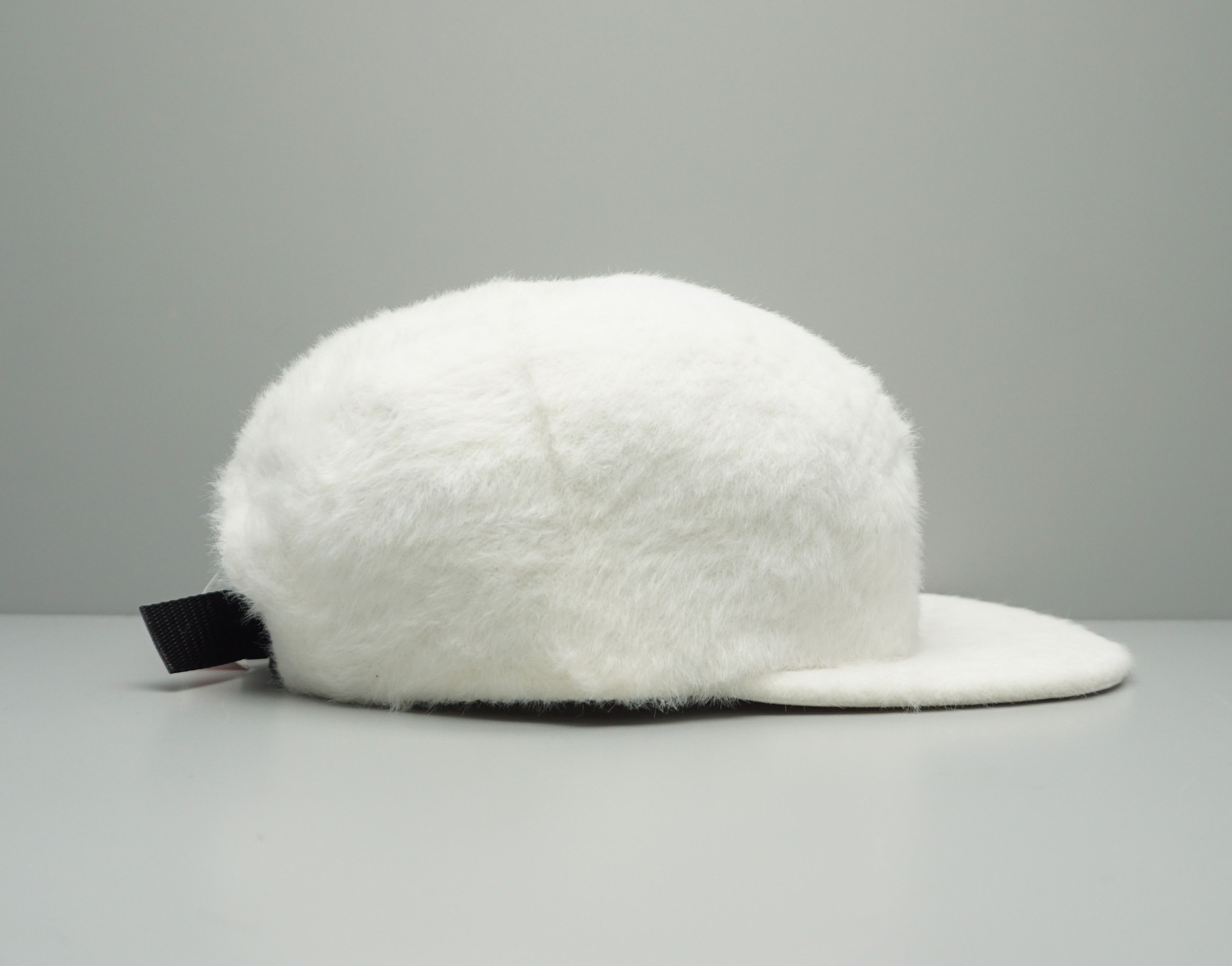 Supreme Supreme fluffy cap Made in USA Size ONE SIZE - 3 Thumbnail
