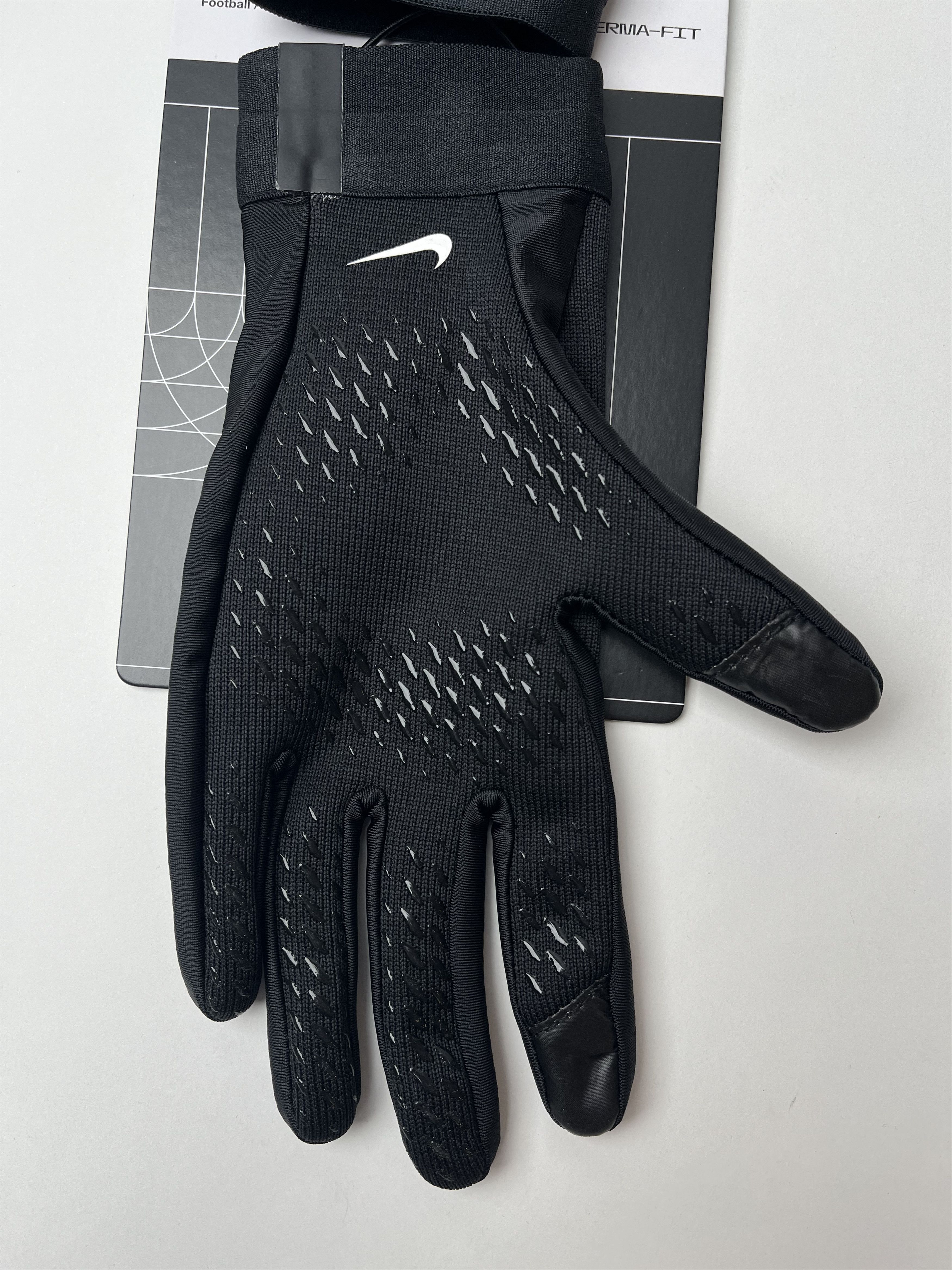 Nike Gloves Nike Therma-FIT Academy Size 30 - 3 Thumbnail