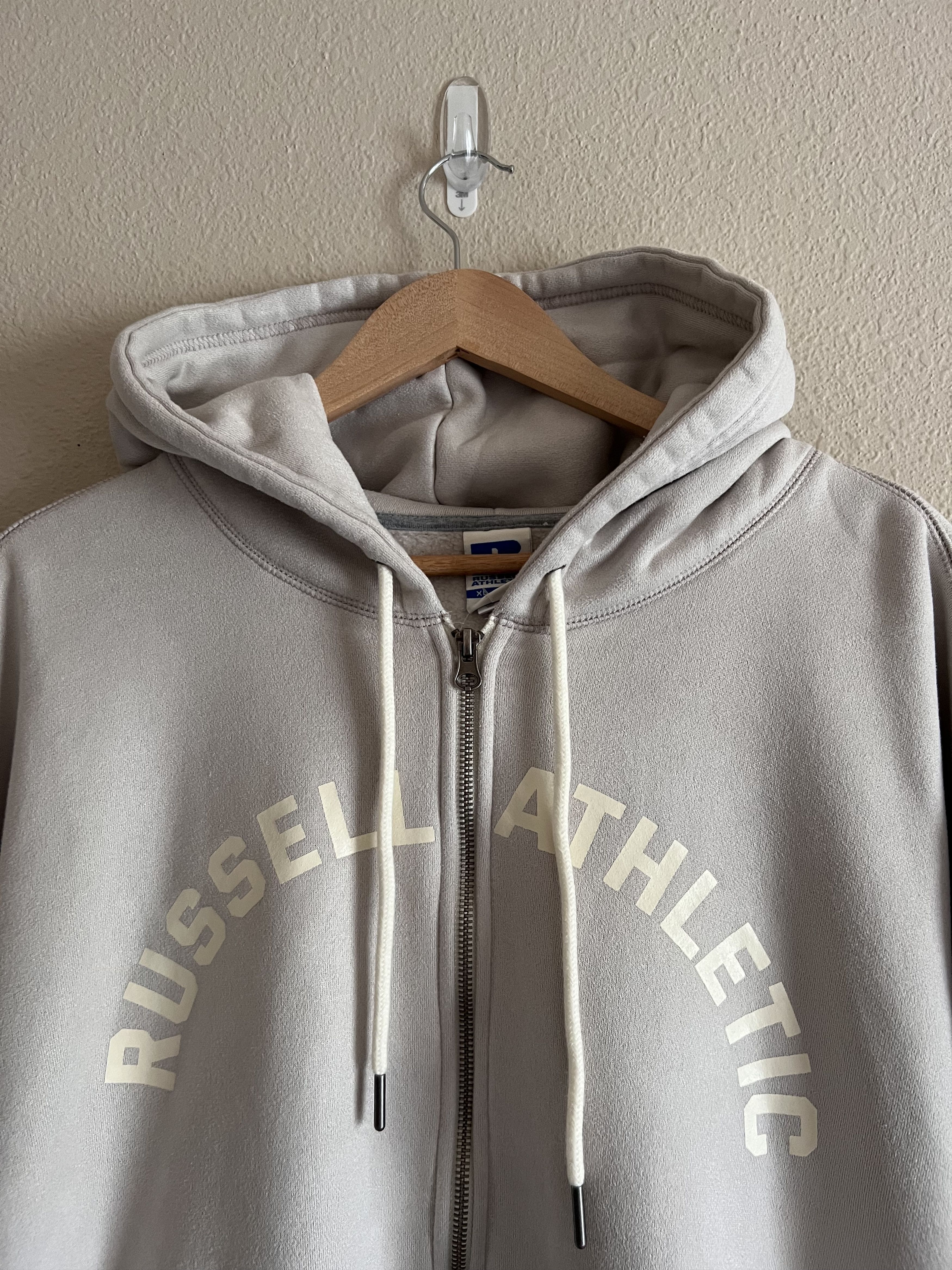 Russell Athletic Russell Athletic Arch Logo Full Zip Sweatshirt Size US XL / EU 56 / 4 - 2 Thumbnail