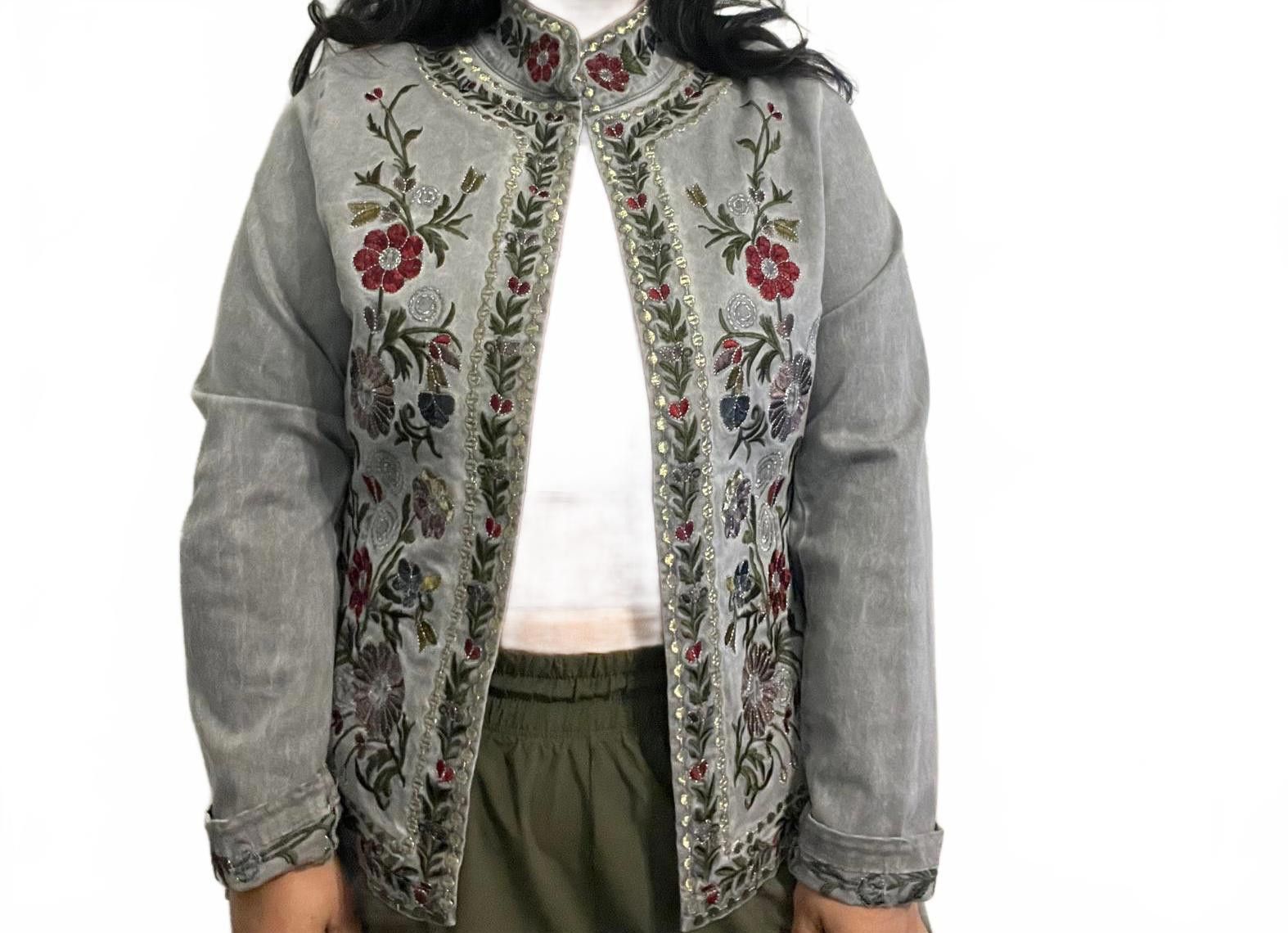 Designer Tempo Paris Embroidered Gray Jacket with Floral Design Size L / US 10 / IT 46 - 1 Thumbnail