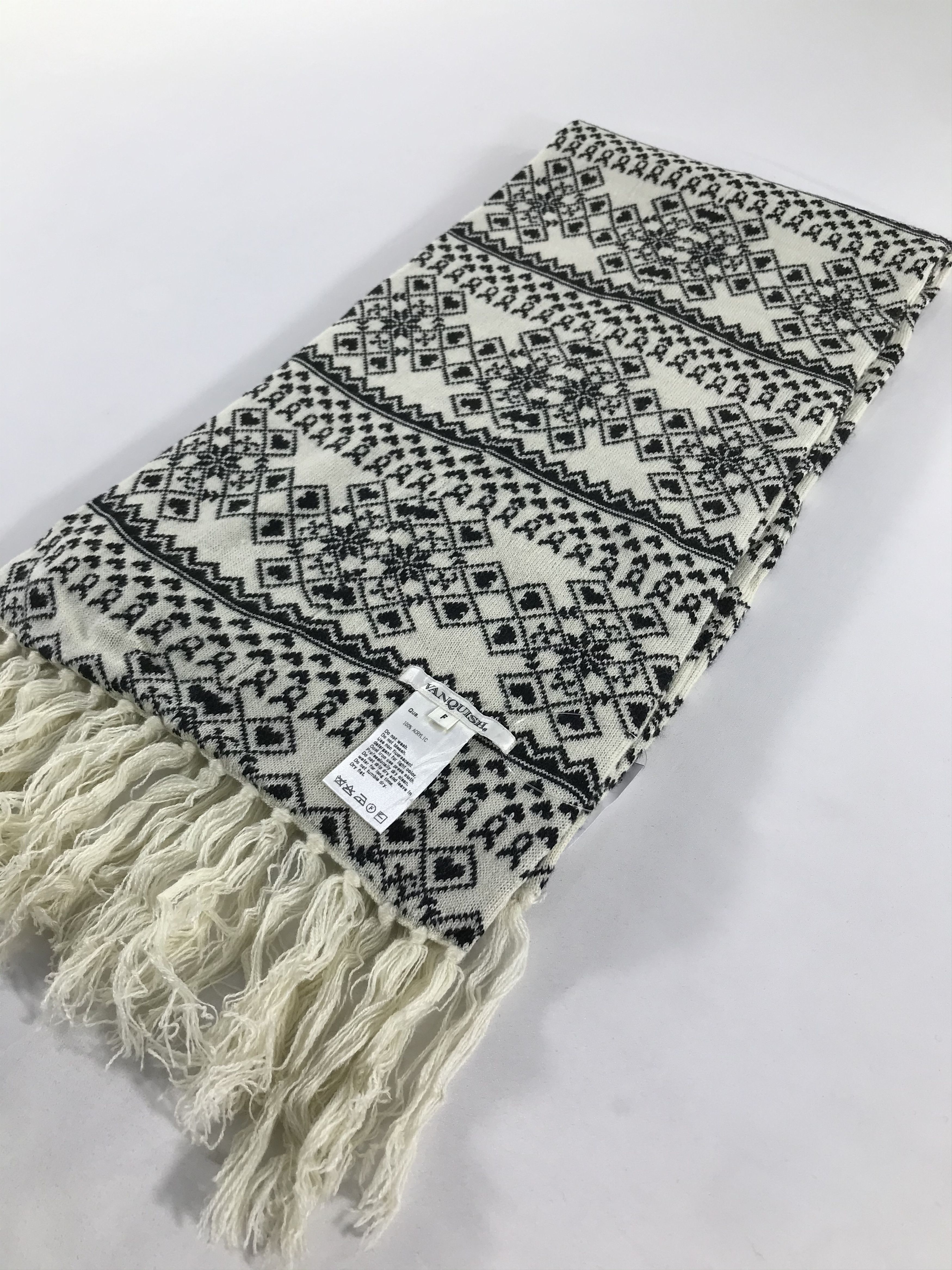 Vanquish Vintage Vanquish Scarf/Muffler/Neckwear MF1467 Size ONE SIZE - 3 Thumbnail