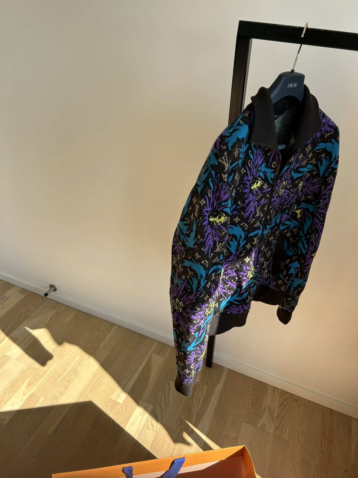Louis Vuitton Monogram thistle zip through jacket Size US M / EU 48-50 / 2 - 12 Thumbnail
