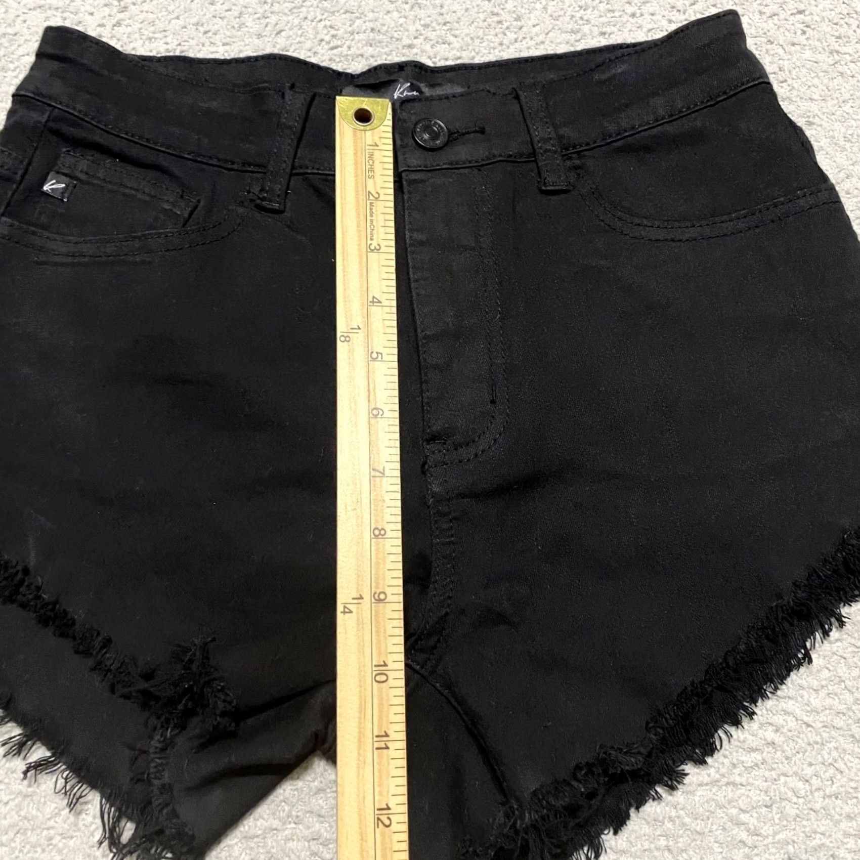 Vintage Kancan Black Denim High Rise Shorts 3" Inseam Cut-Off Womens Size 7 Jeans Shorts Size 28" / US 6 / IT 42 - 6 Thumbnail