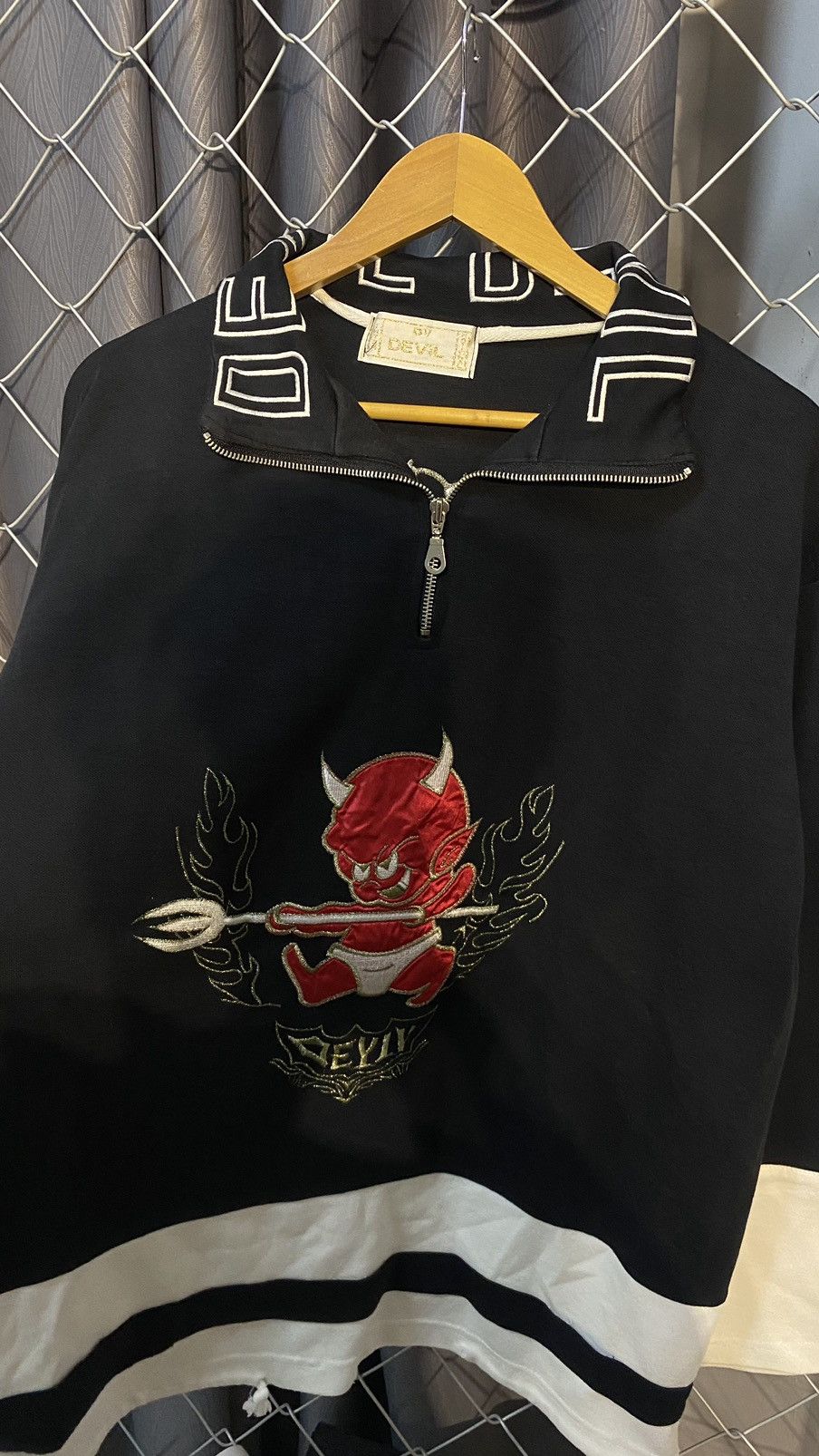 Japanese Brand × Vintage DEVIL HALFZIPPER COTTON BLACK WHITE EMBROIDERY Size US M / EU 48-50 / 2 - 3 Thumbnail
