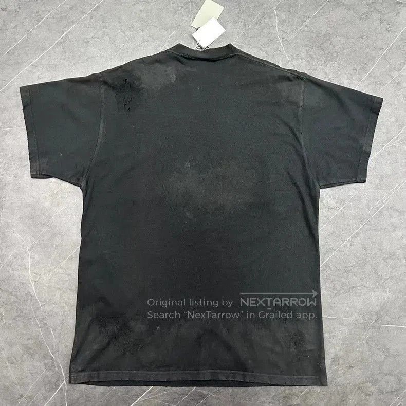 Balenciaga Balenciaga Manchester United Distressed Tee. Size US M / EU 48-50 / 2 - 1 Thumbnail
