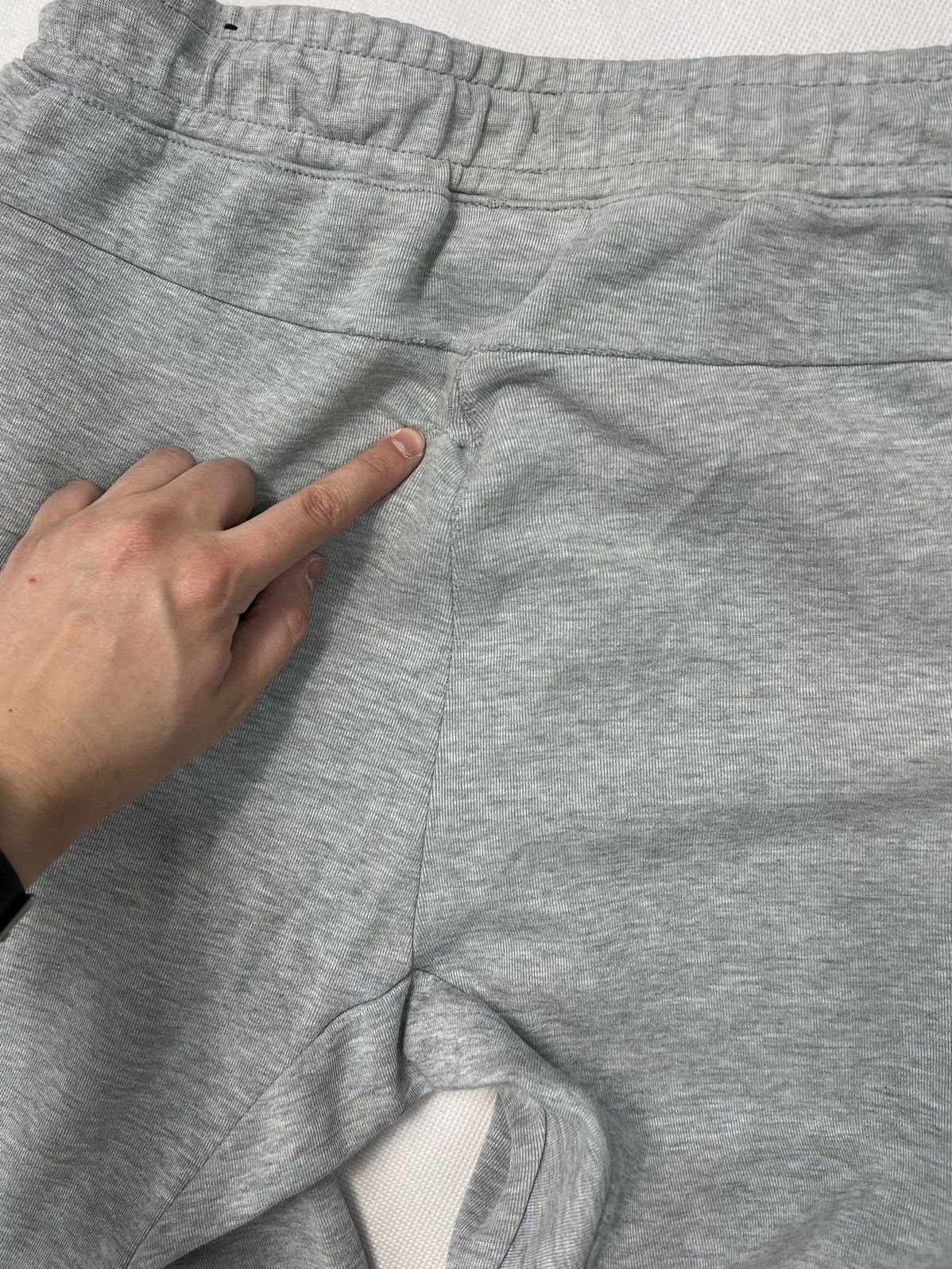 Nike Spodnie Nike Tech Fleece Szare Dresy Size US 30 / EU 46 - 6 Thumbnail