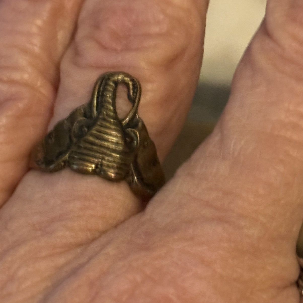 Other Bronze tone elephant head ring Size ONE SIZE - 4 Thumbnail