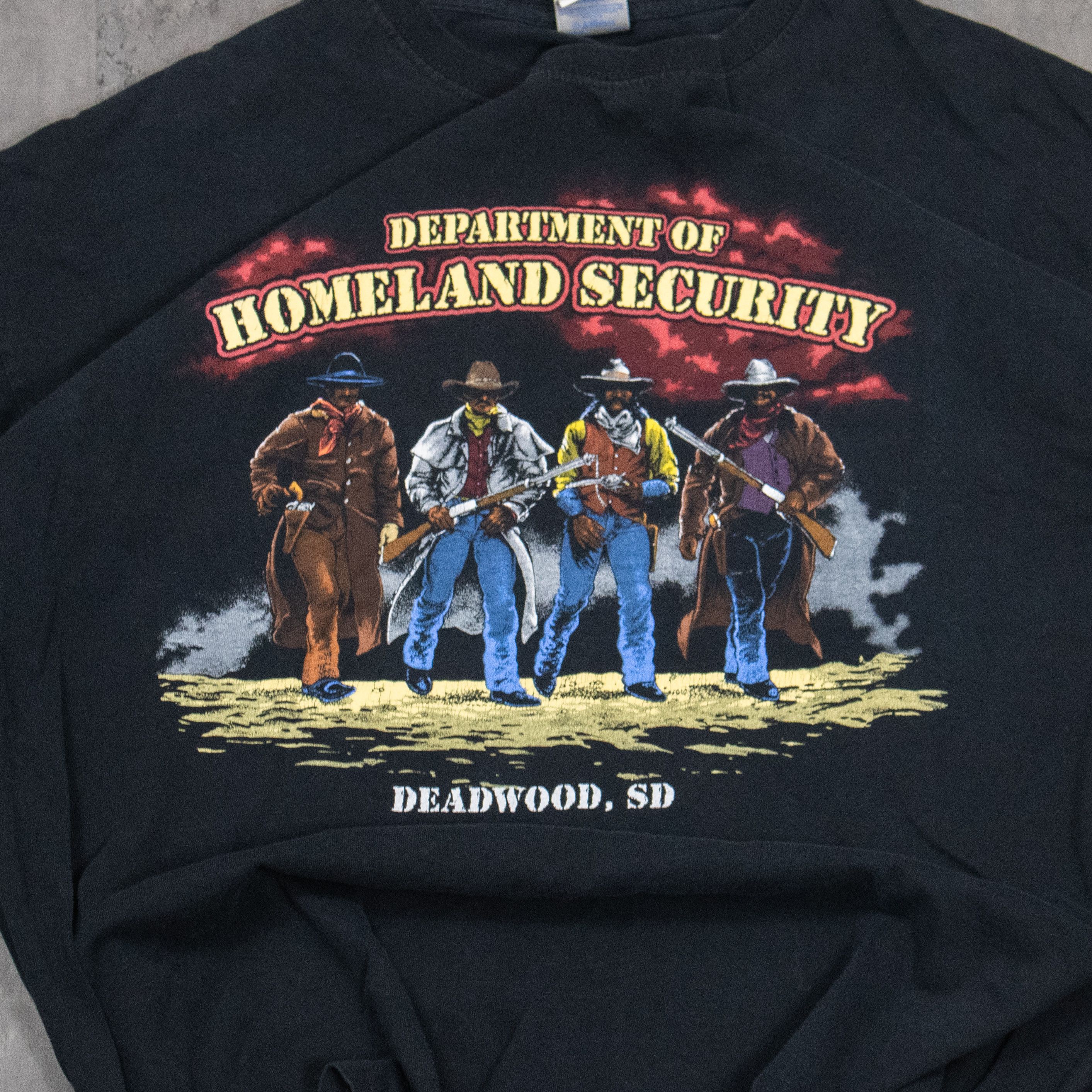 Gildan Y2K 00's Homeland Security Comdey Baggy Black T-Shirt Size US XXL / EU 58 / 5 - 3 Thumbnail