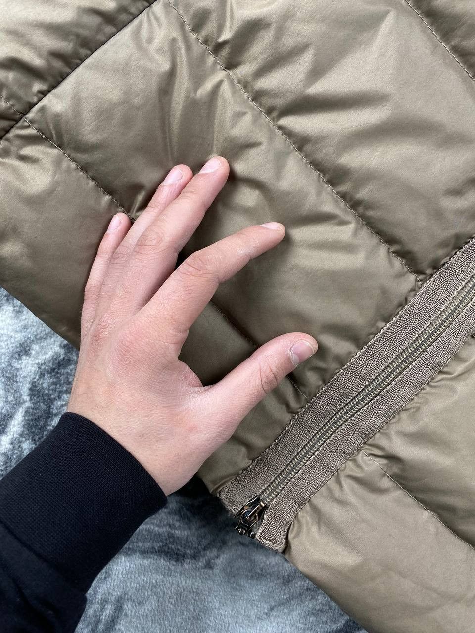 Moncler Moncler Angers Giubbotto Down Jacket Puffer Women Size 4 Size L / US 10 / IT 46 - 3 Thumbnail