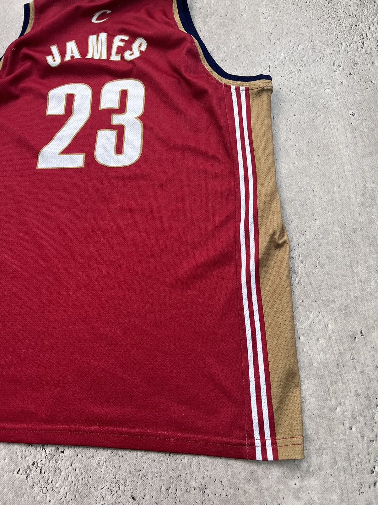 Champion × NBA × Vintage NBA Champion jersey/short Clevland Cavaliers Lebron James Size US XL / EU 56 / 4 - 13 Thumbnail