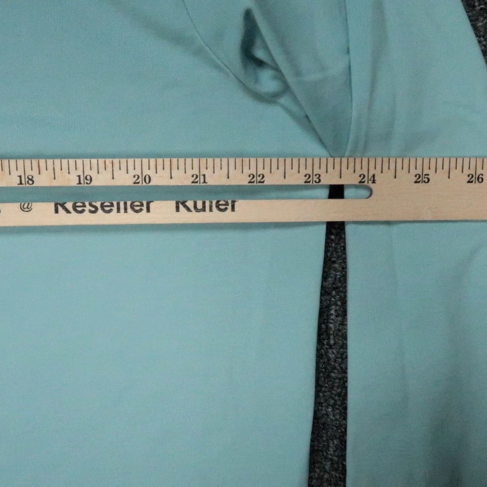 TravisMathew Travis Mathew Pullover Mens XL Chest Stripe 1/4 Zip Performance Roxiticus Golf Blue Striped Mock Neck Zip Athletic Size US XL / EU 56 / 4 - 7 Thumbnail