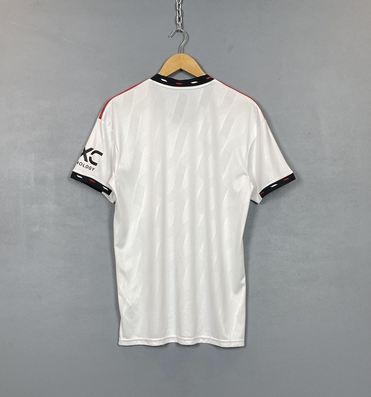 Adidas 2021-2022 Manchester United Shirt Home Kit Adidas Size M Size US M / EU 48-50 / 2 - 9 Thumbnail