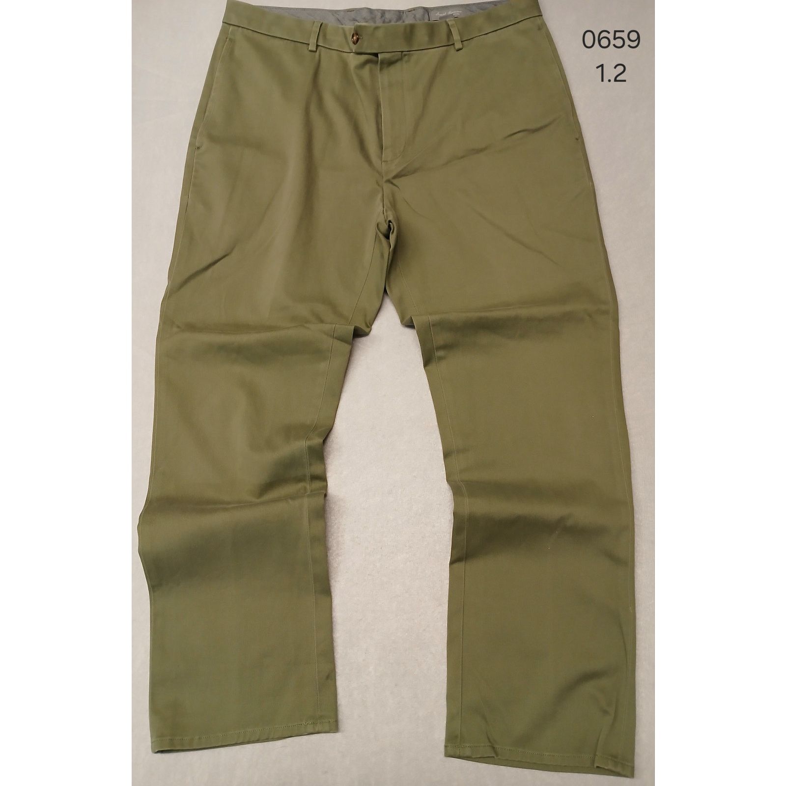 Daniel Cremieux Daniel Cremieux (38x30) Green Khaki Cotton Blend Pants Size US 38 / EU 54 - 1 Thumbnail