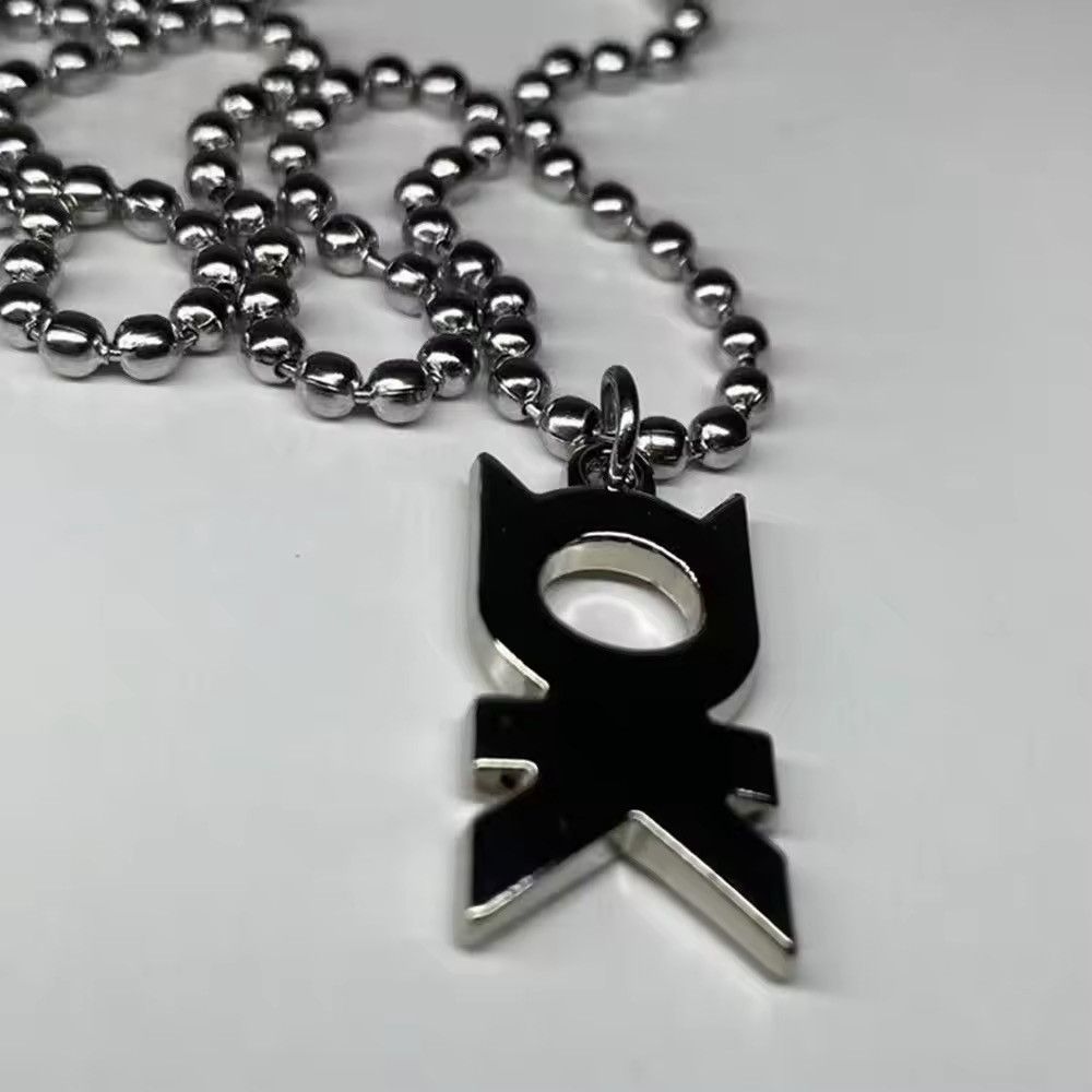 Jewelry Curved OK Metal Letter Pendant Necklace Size ONE SIZE - 3 Thumbnail