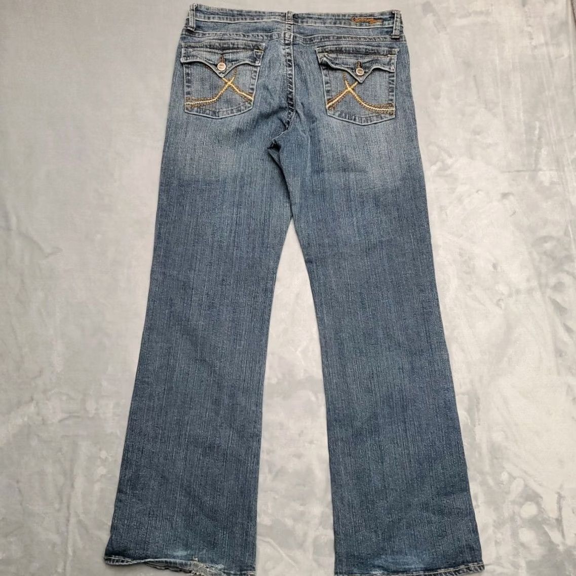 Vintage Common Genes Jeans Womens 12 Bootcut Denim Blue 34x32 Zip Pockets Belt Loops Spandex Cotton Medium Inseam 32 USA Mens Womens Boys Girls Size 34" / US 12 / IT 48 - 7 Thumbnail