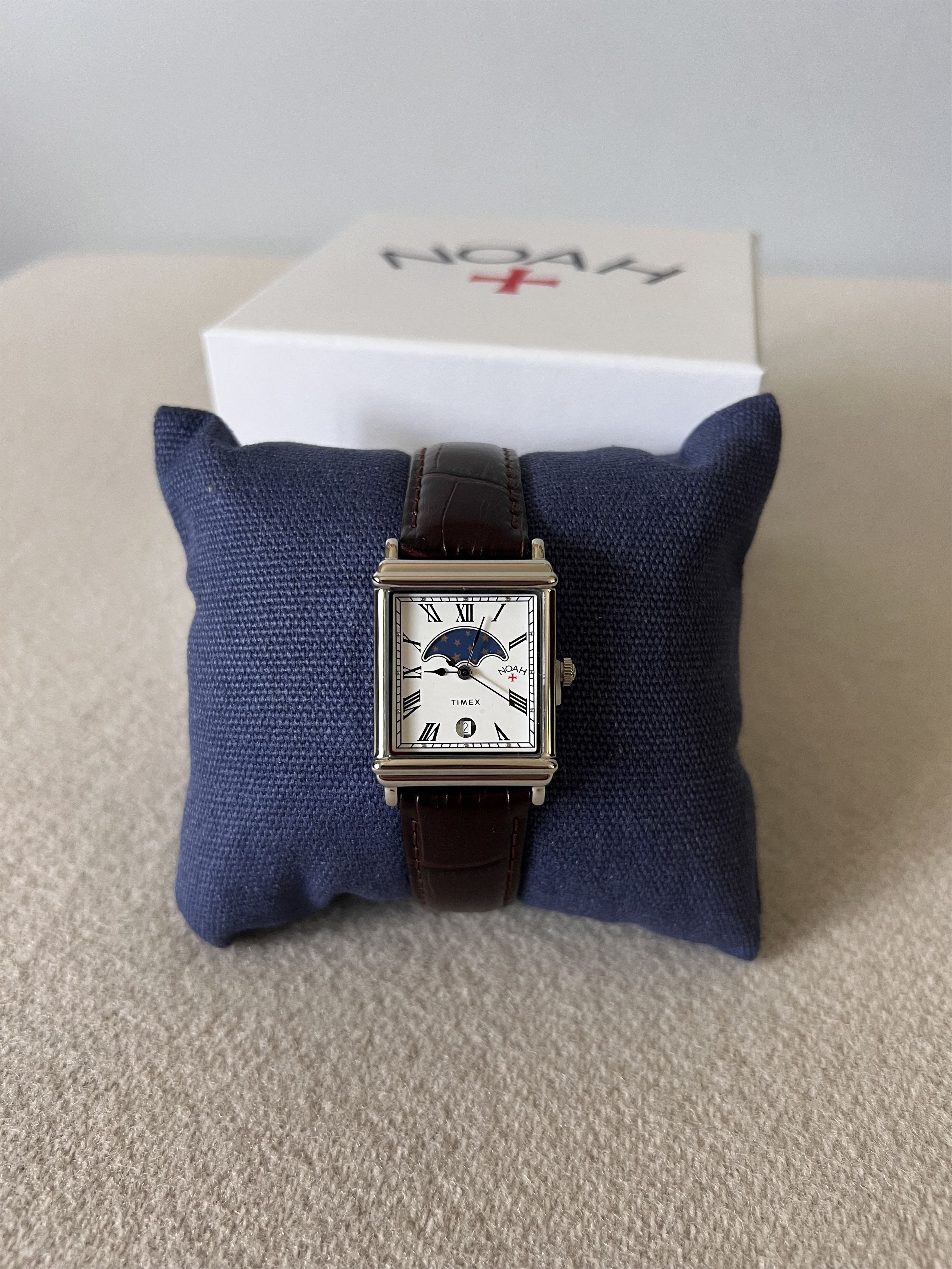A.P.C.× Carhartt WIP × timex コラボ腕時計（箱あり） A.P.C.× Carhartt WIP × timex コラボ腕時計（箱あり）