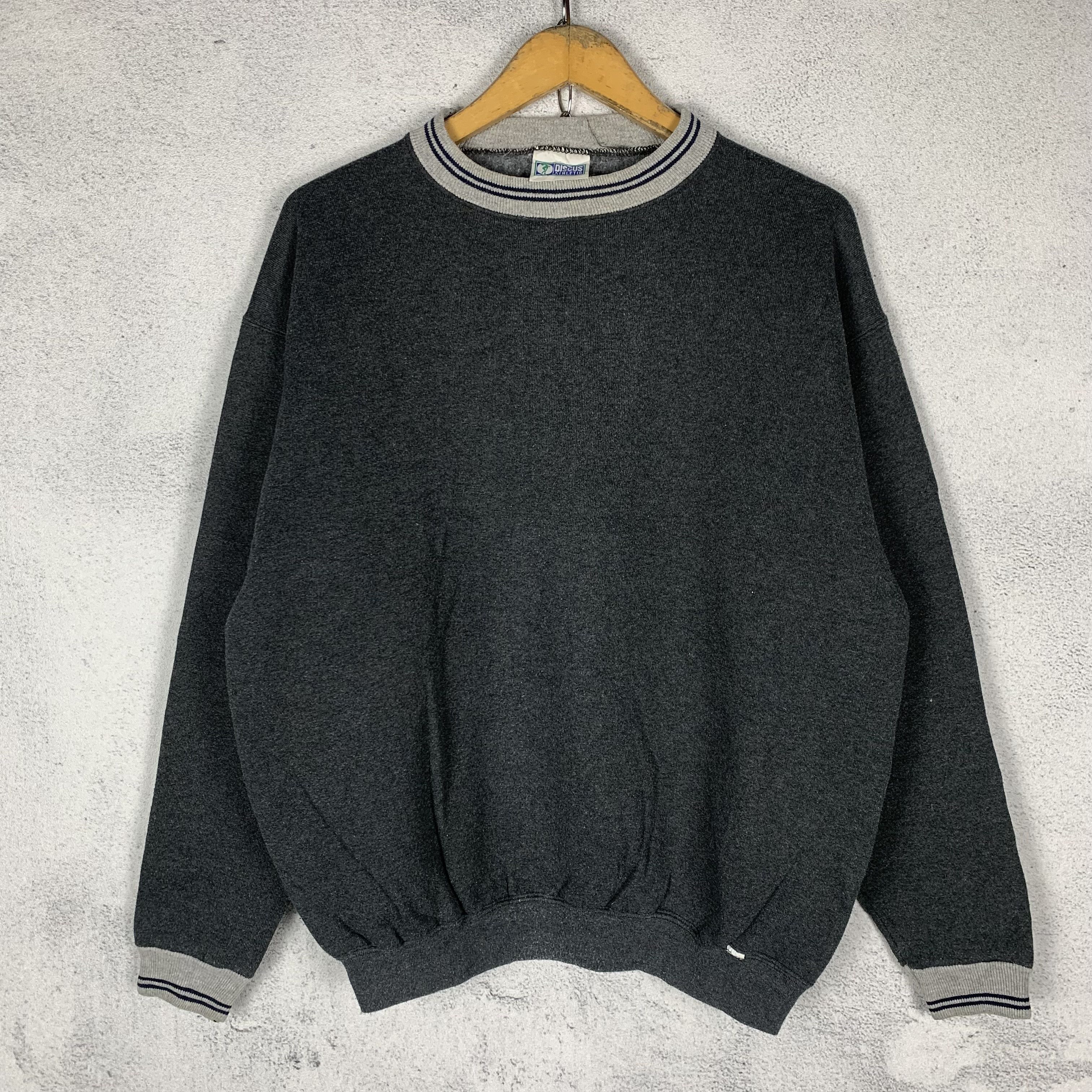 Vintage Vintage 90s Discus Athletic Blank Sweatshirt Crewneck Size US M / EU 48-50 / 2 - 1 Thumbnail