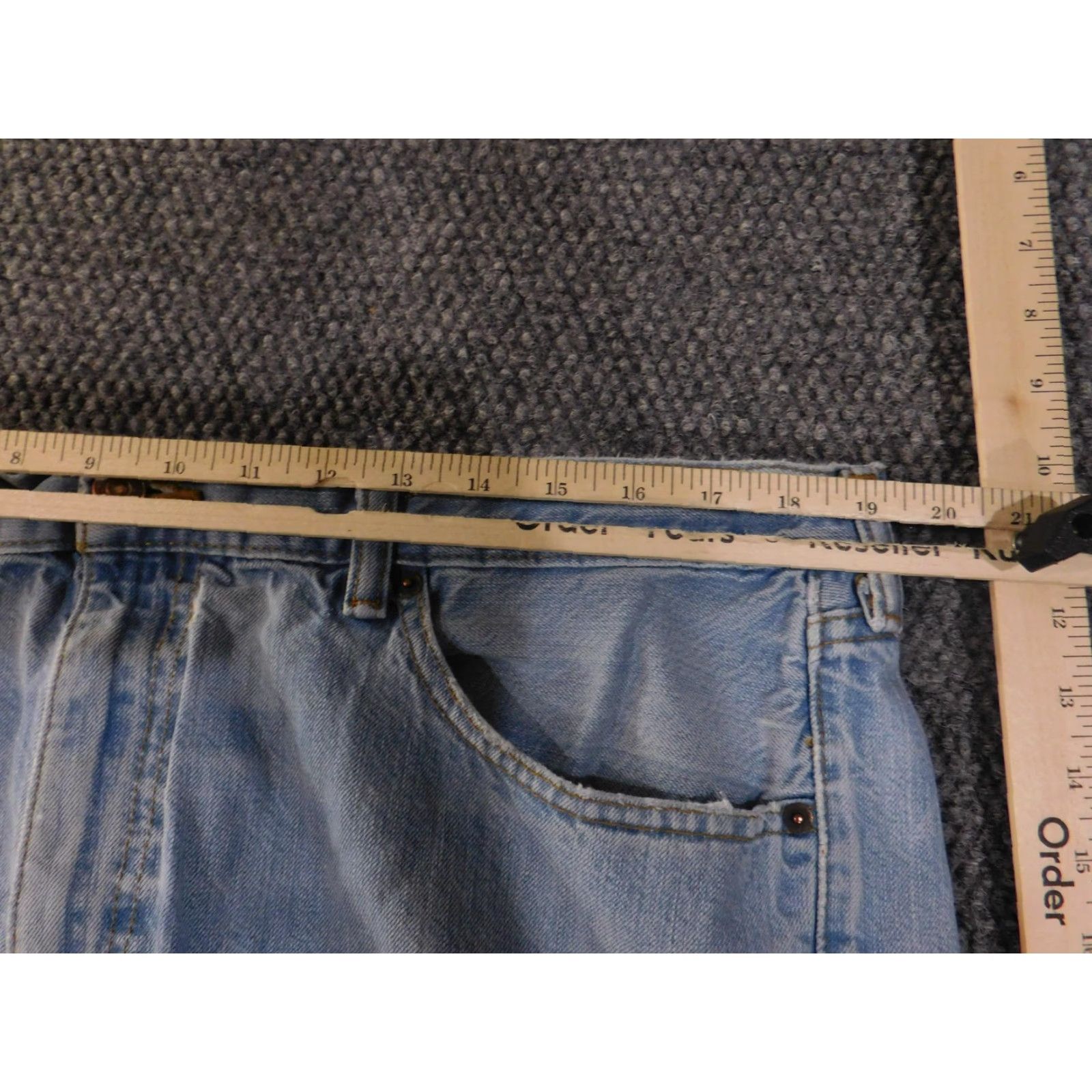 Levi's VINTAGE Levi's 505 Jeans Mens 40x30 Blue Denim Straight Fit Distressed Pants Relaxed 40 30 Inseam Zip Fly Size US 40 / EU 56 - 6 Thumbnail