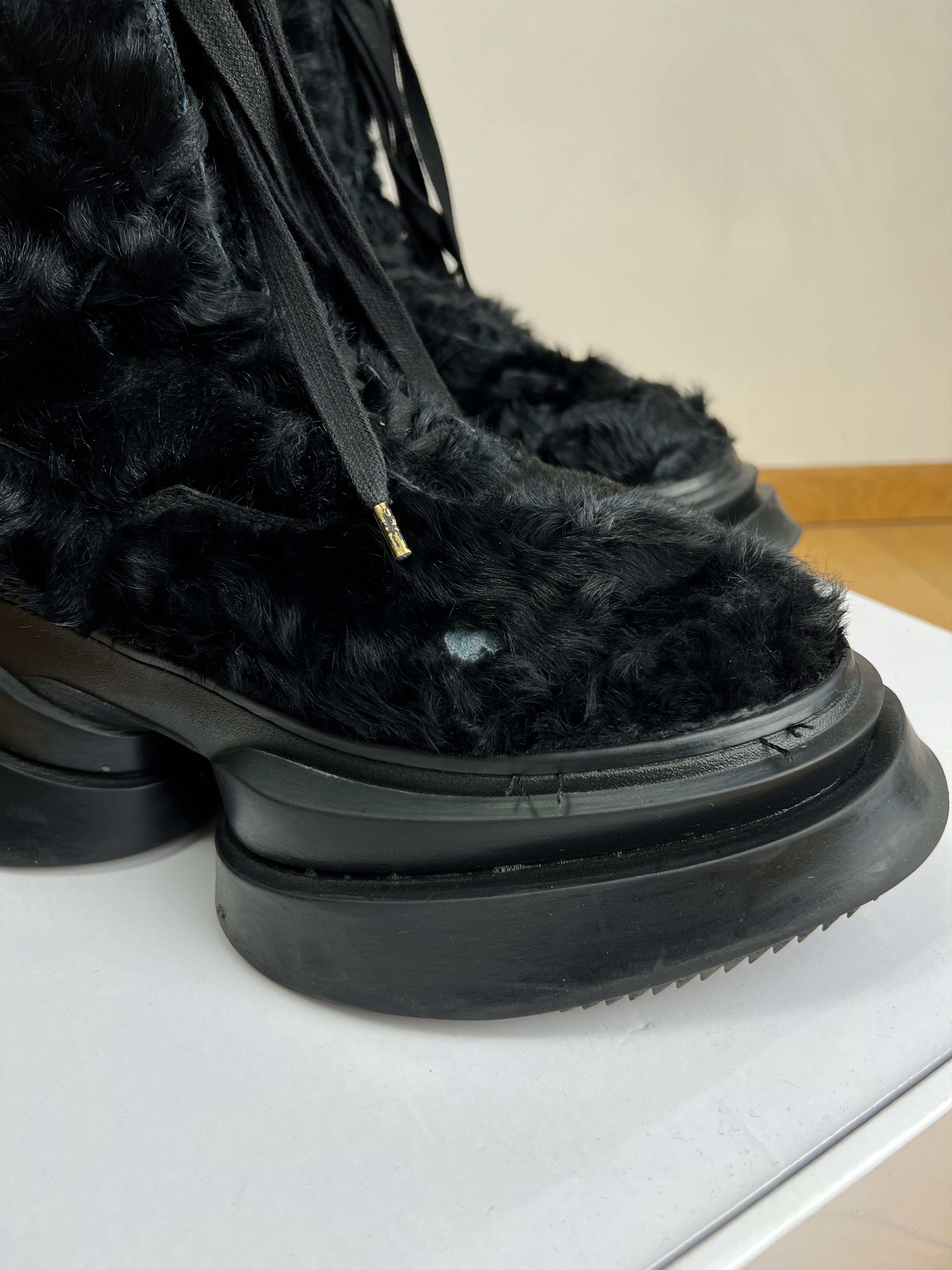 Julius Lamb Hair Shell Boots Size US 10 / EU 43 - 8 Thumbnail