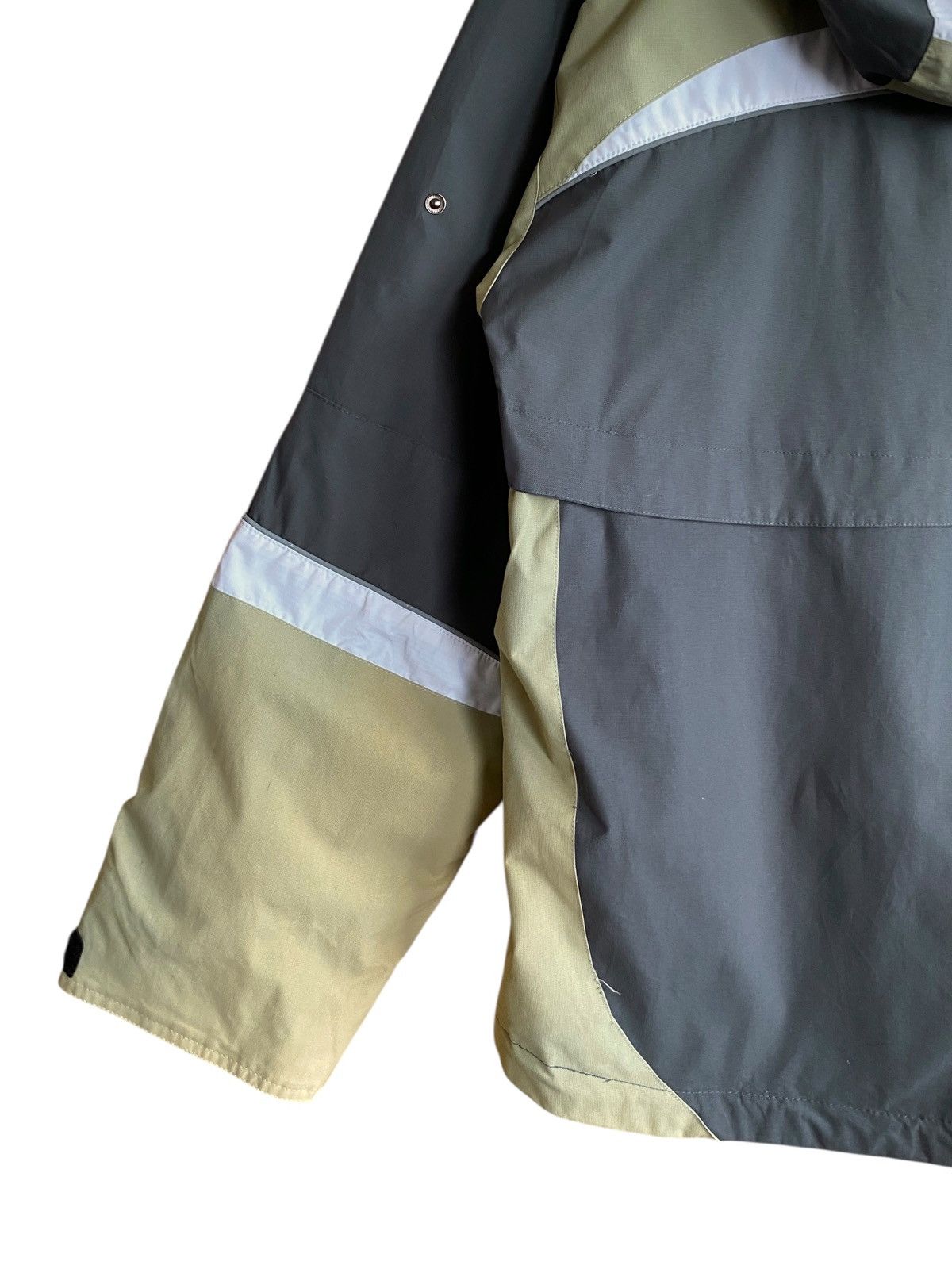 Oakley Very Rare Vintage Brand Oakley Sun Faded Ski Jacket 2000s Size US L / EU 52-54 / 3 - 6 Thumbnail