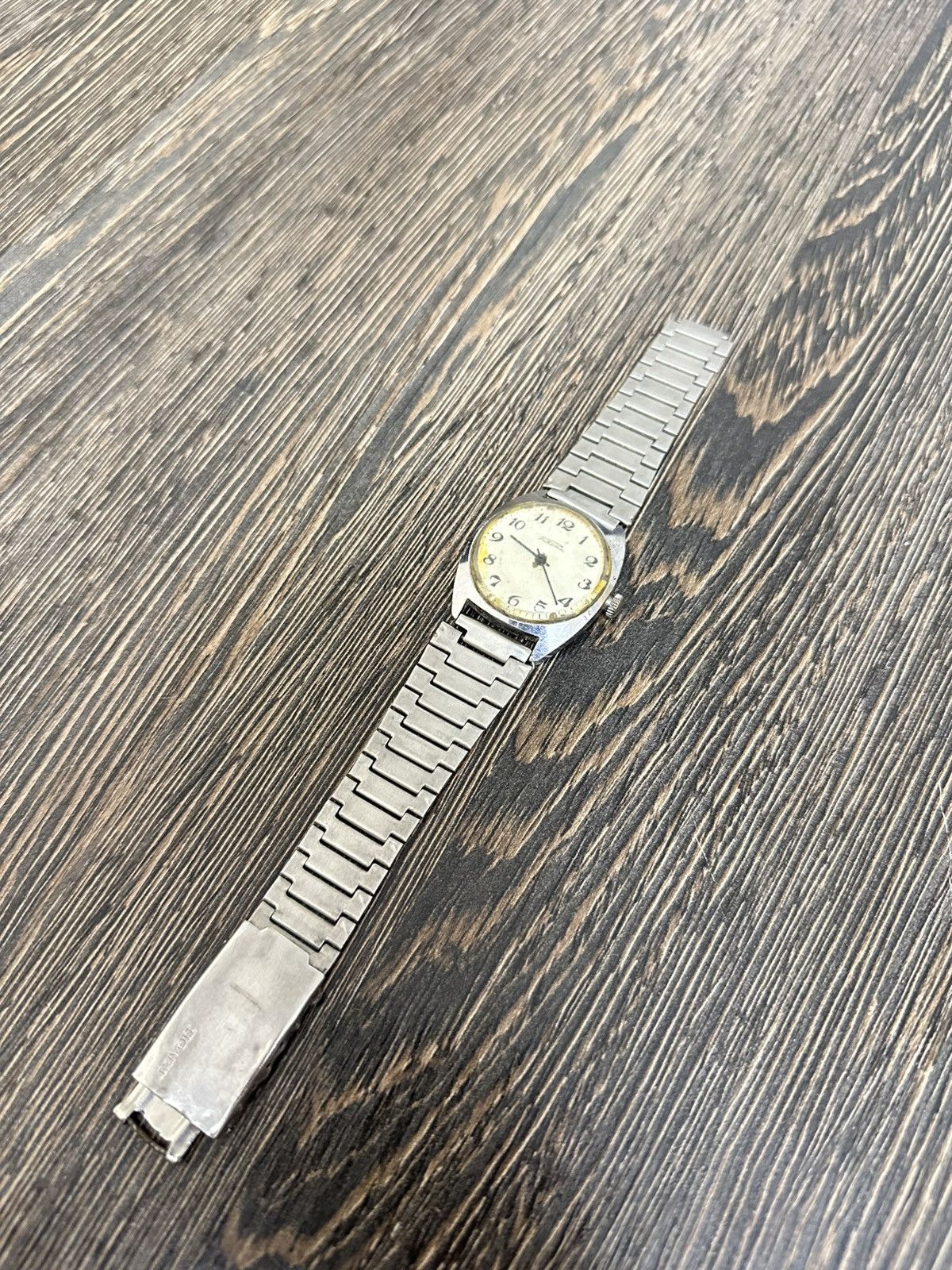 Cccp Vintage Raketa Watch Soviet USSR Military Mechanical Rare Size ONE SIZE - 2 Thumbnail