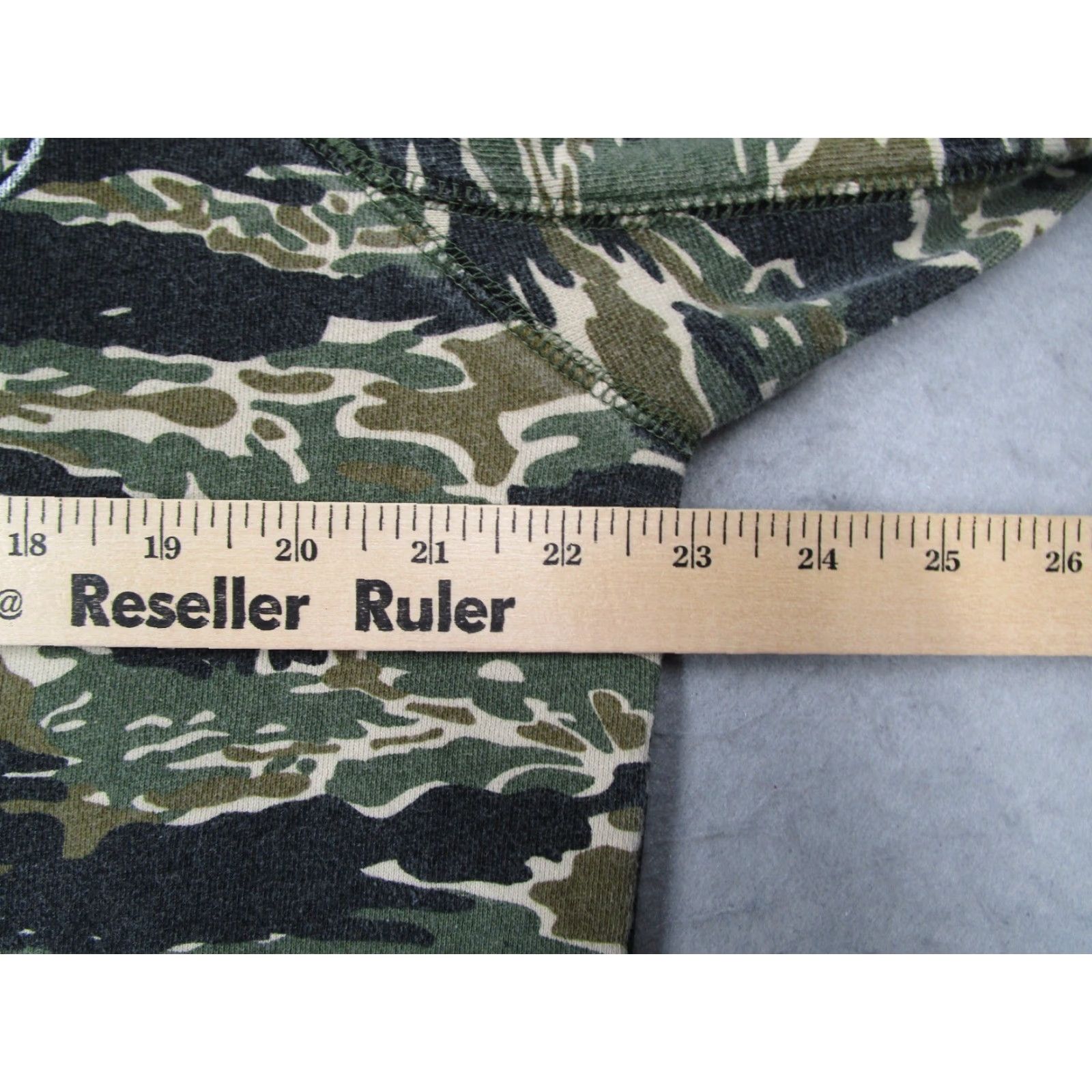 Undefeated Undefeated Mens Small Green Tiger Stripe Camo Sweater Recycled Garment Project Size US S / EU 44-46 / 1 - 6 Thumbnail