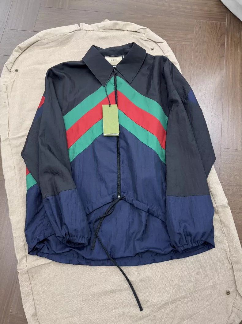 Gucci Gucci Red and green striped back with logo jacket 2503-Next Size US XXS / EU 40 - 1 Thumbnail