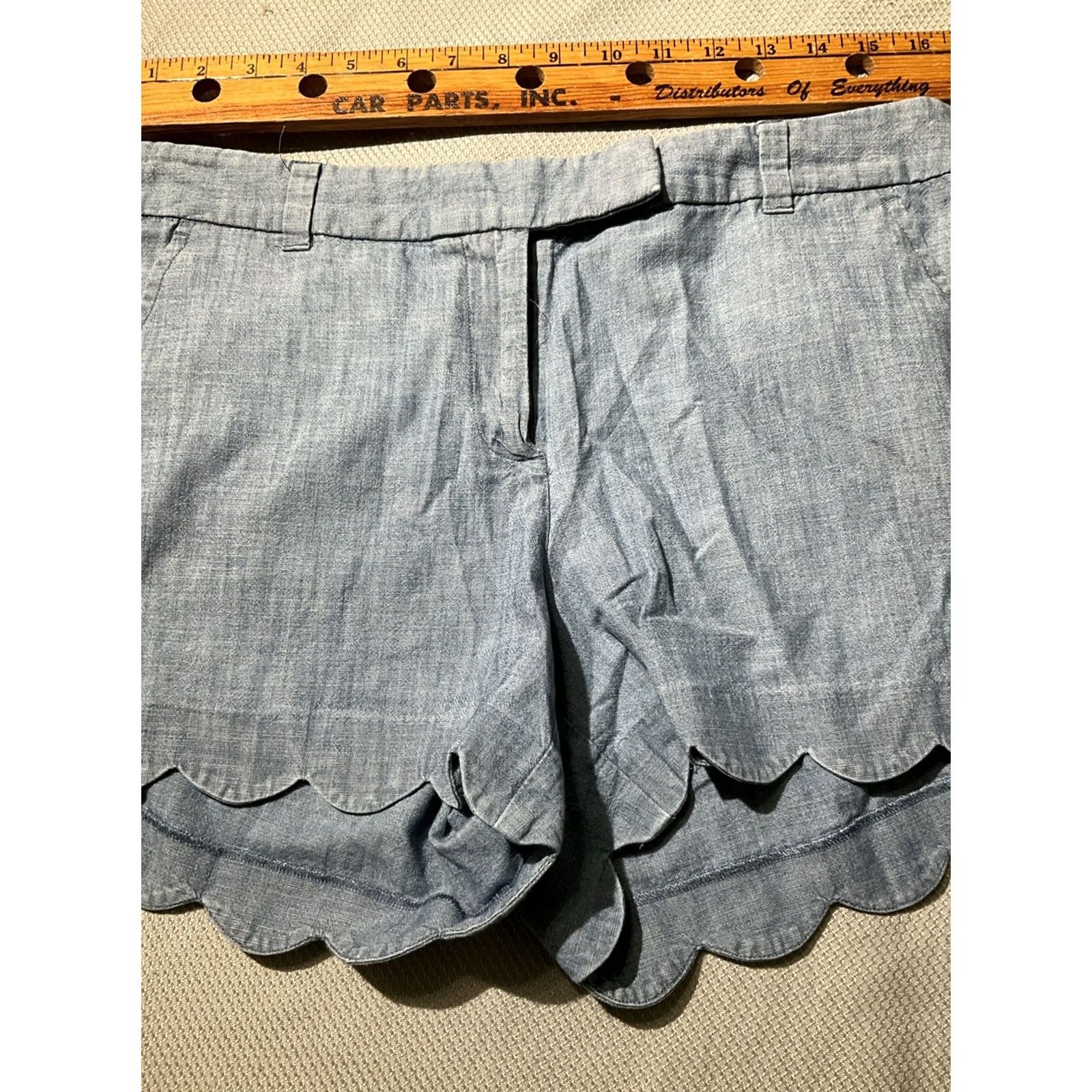 J.Crew VINTAGE J Crew Shorts Womens 10 Blue Sailor Chambray Scalloped Chino Preppy Size 32" / US 10 / IT 46 - 4 Thumbnail