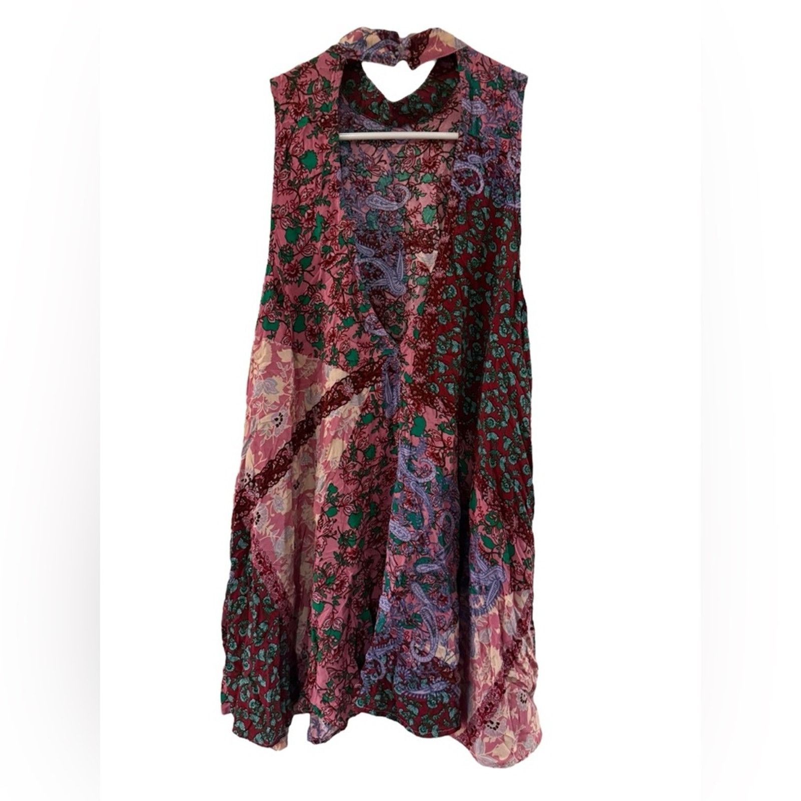 Anthropologie Anthropologie Akira Patchwork Floral Rayon Dress Size M Boho Size M / US 6-8 / IT 42-44 - 2 Thumbnail